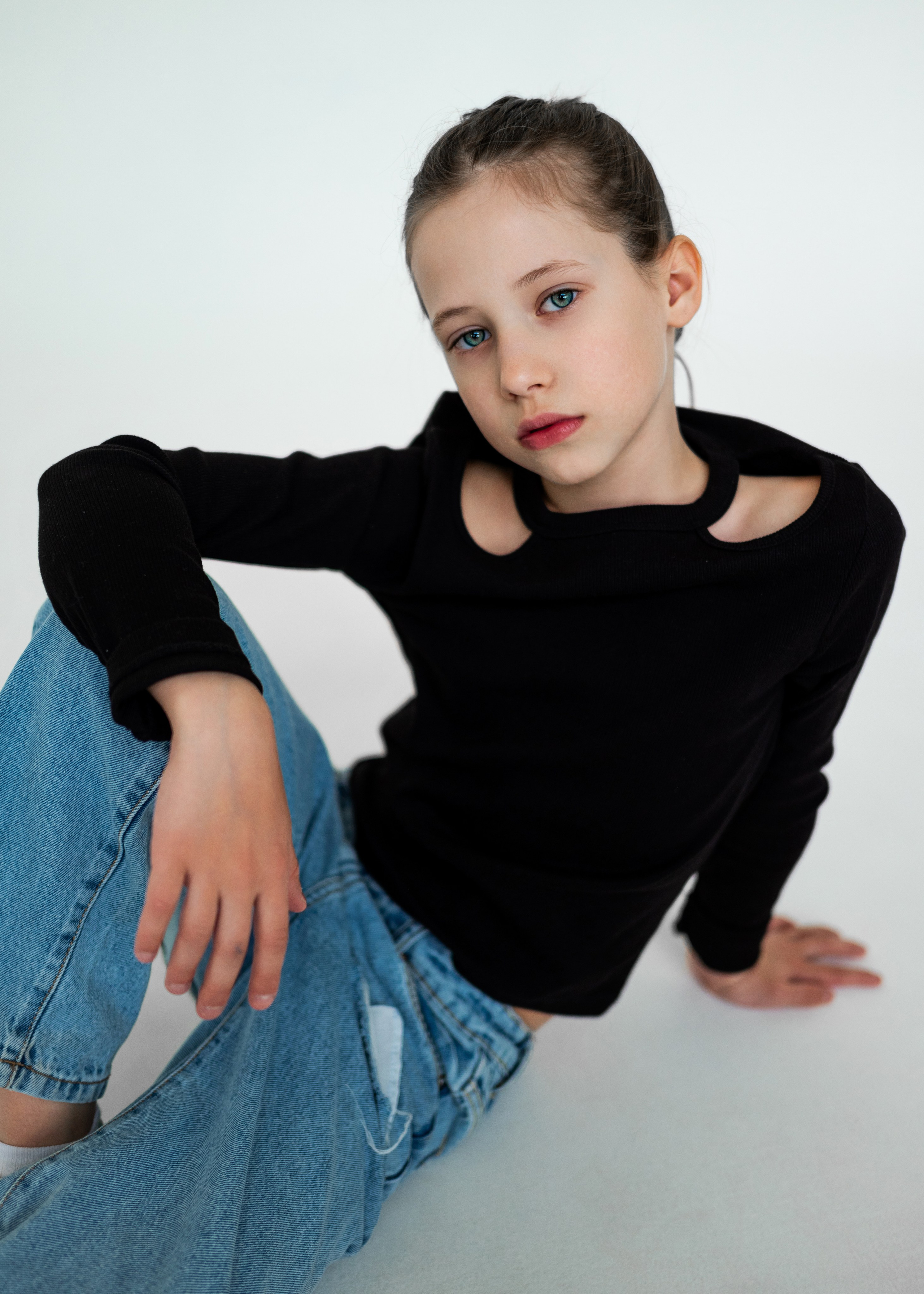 Модельное портфолио. Фотограф Москва Виктория Вишневская актерское / модельное портфолио