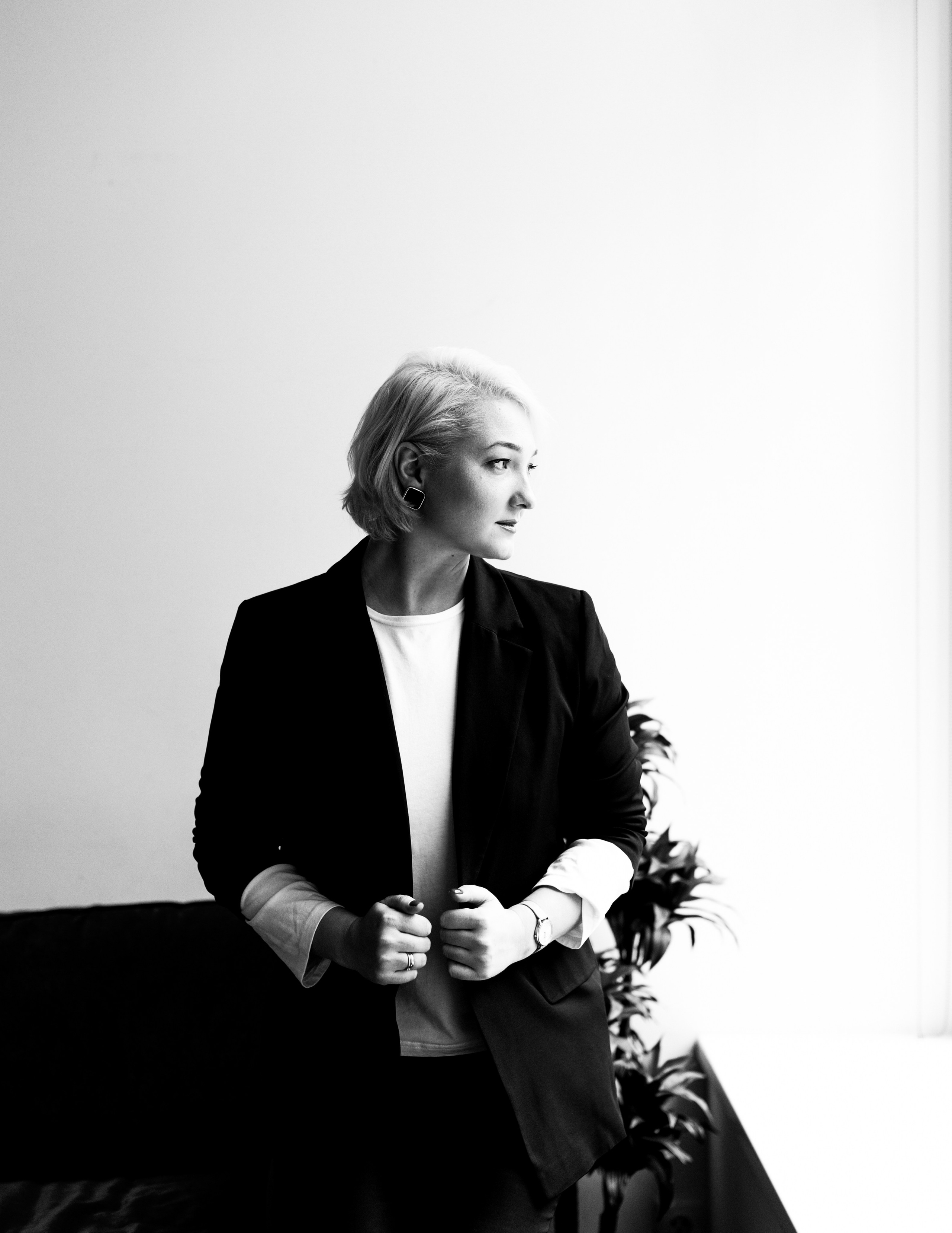 Тренер по эмоциональному интеллекту. Женский и контент фотограф в Москве