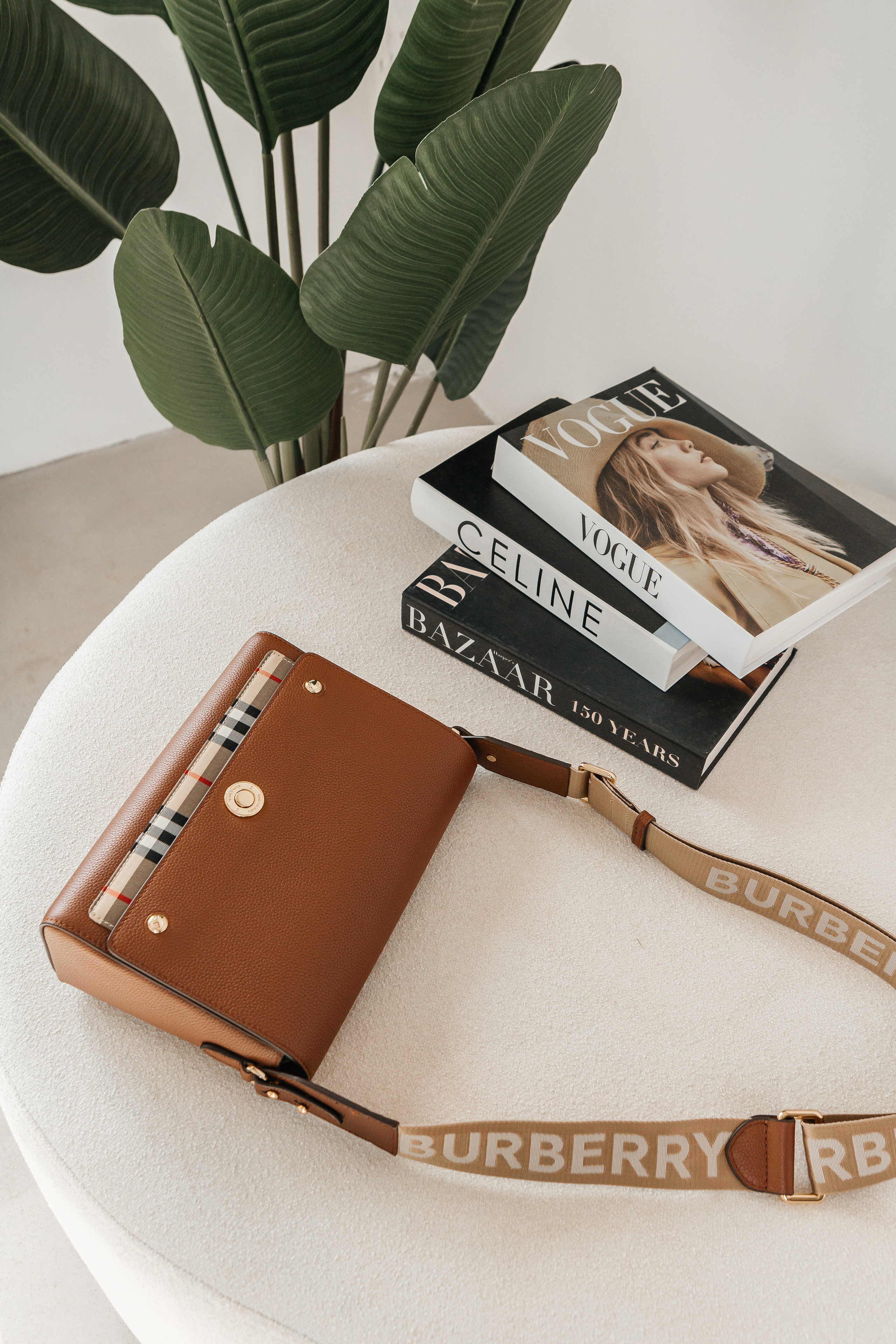 Контент-съёмка для магазина Fashion House. Контент-фотограф в Абакане Наталья Нагибина