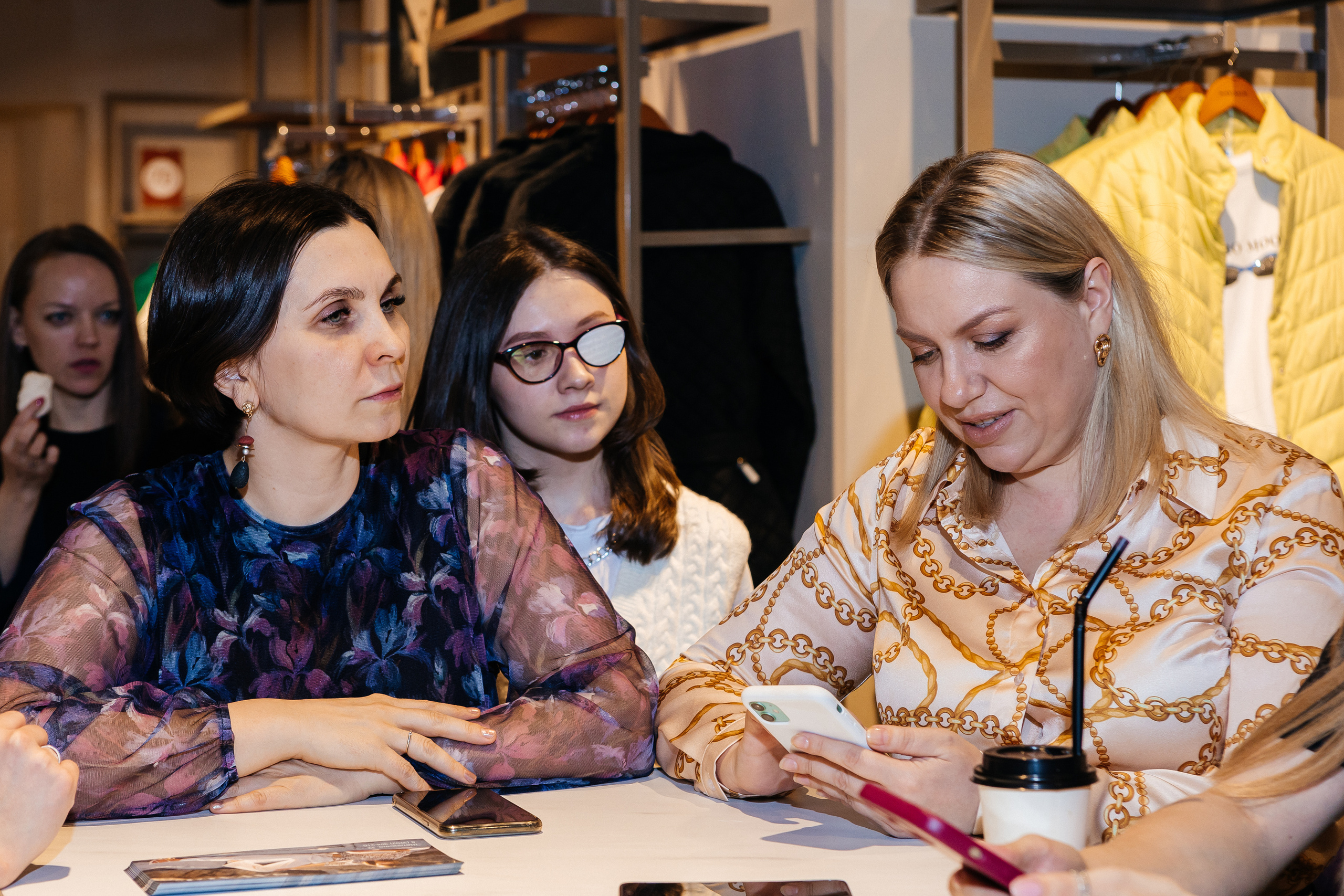 Сабантуйчик со стилистом в магазине Savage. Контент-фотограф в Абакане Наталья Нагибина