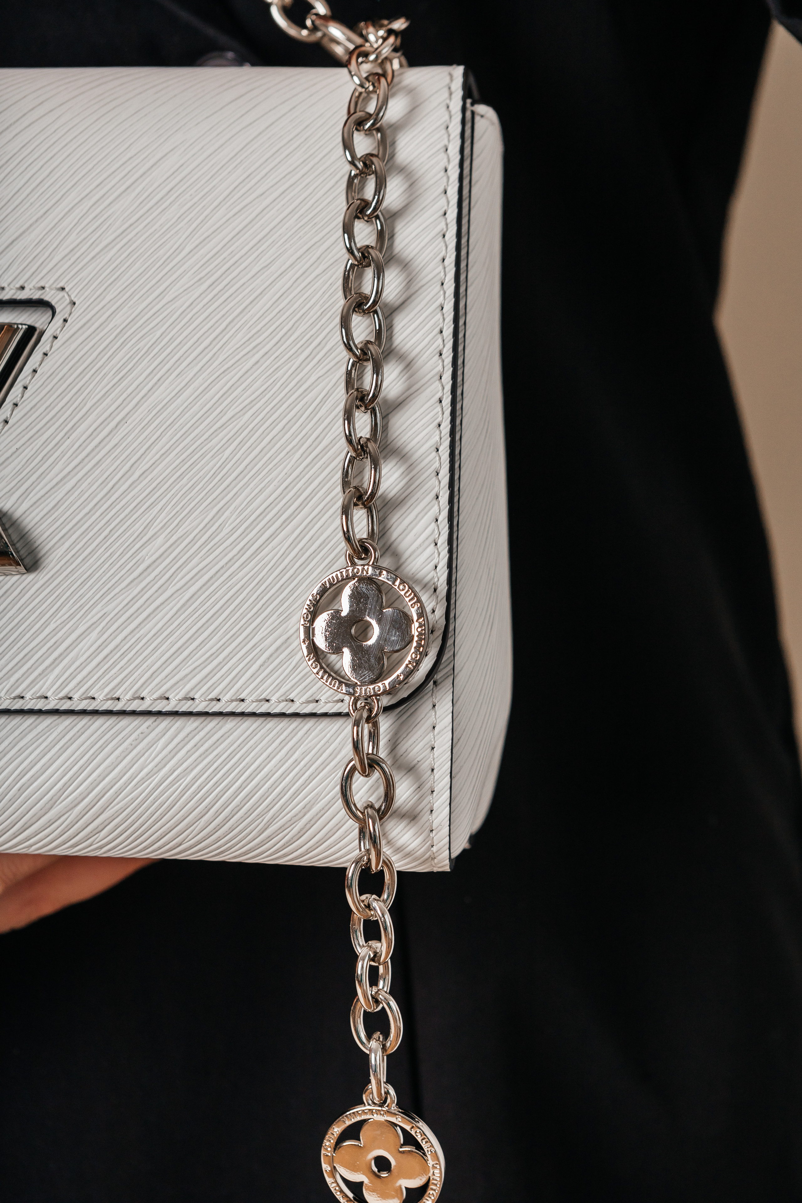 Контент-съёмка для магазина Fashion House. Контент-фотограф в Абакане Наталья Нагибина