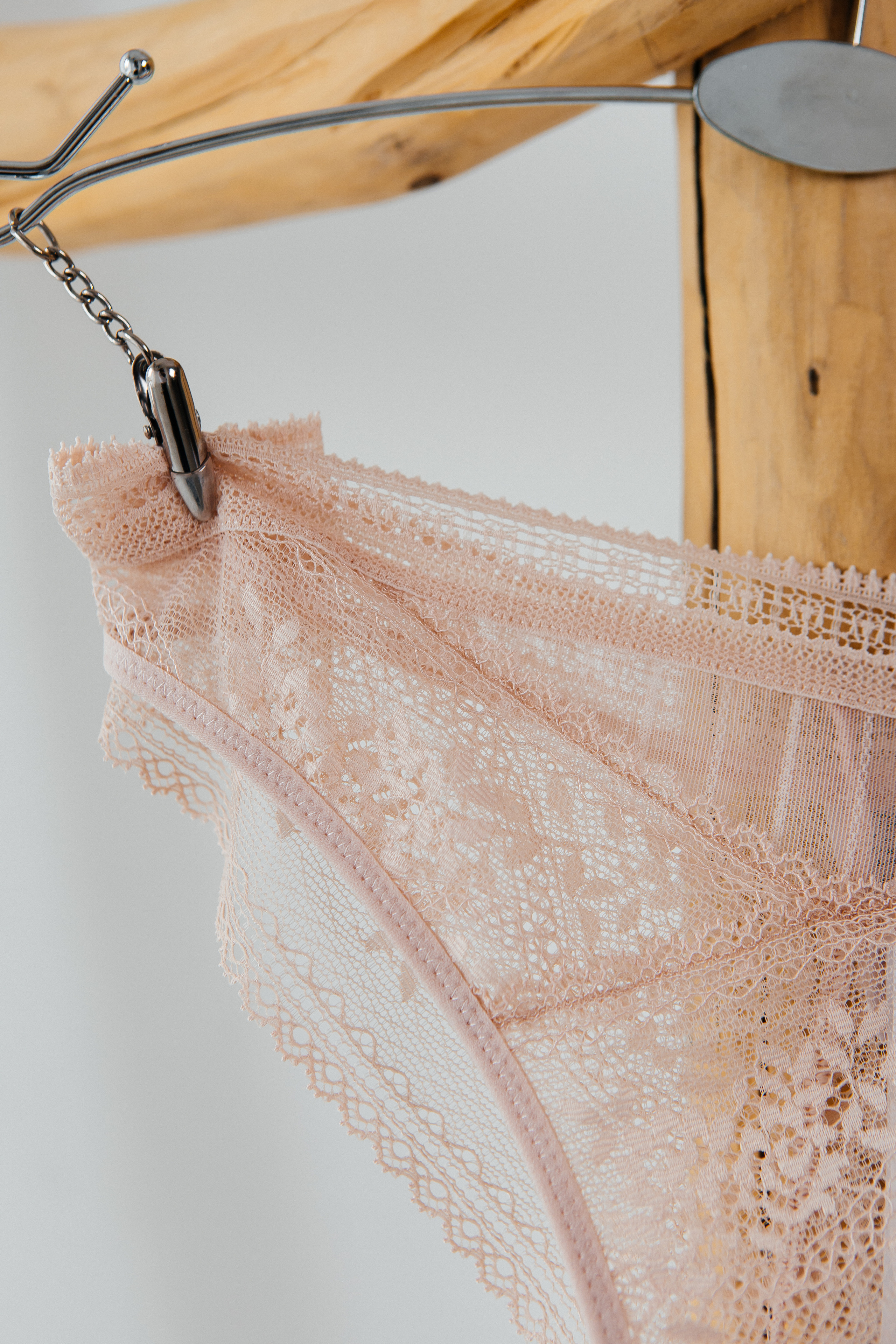 Контент-съёмка для магазина нижнего белья ViLove. Контент-фотограф в Абакане Наталья Нагибина