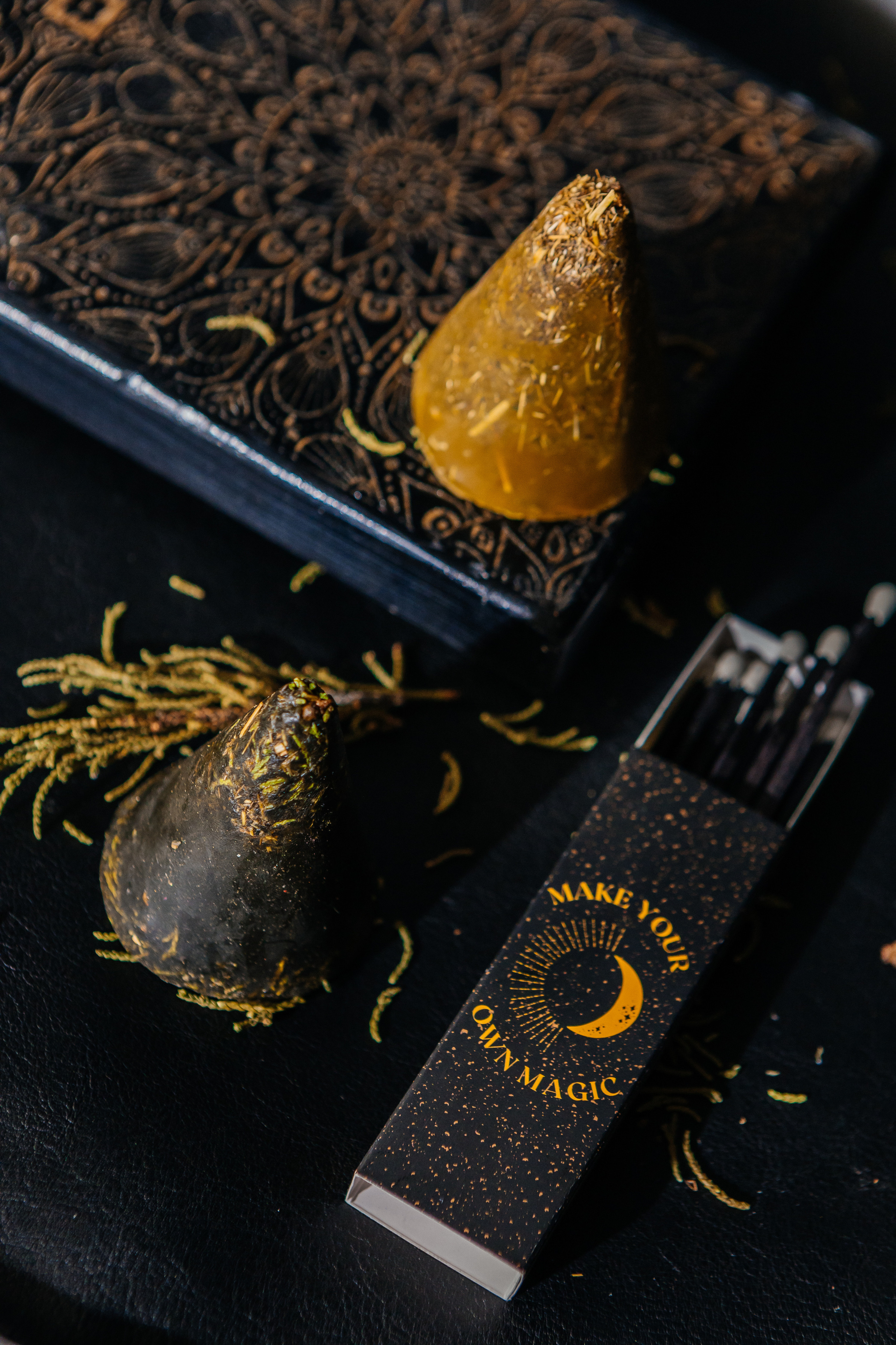 Свечи, предметная съёмка на Озон. Контент-фотограф в Абакане Наталья Нагибина