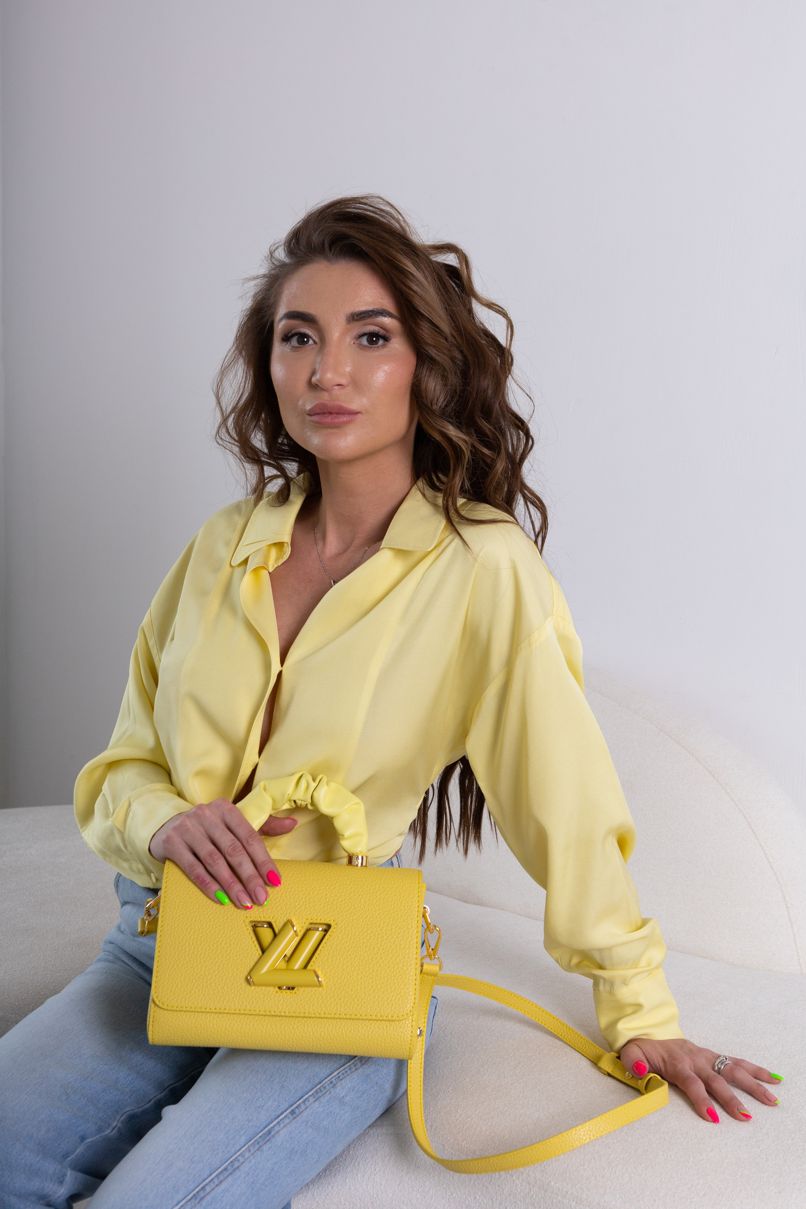 Контент-съёмка для магазина Fashion House. Контент-фотограф в Абакане Наталья Нагибина