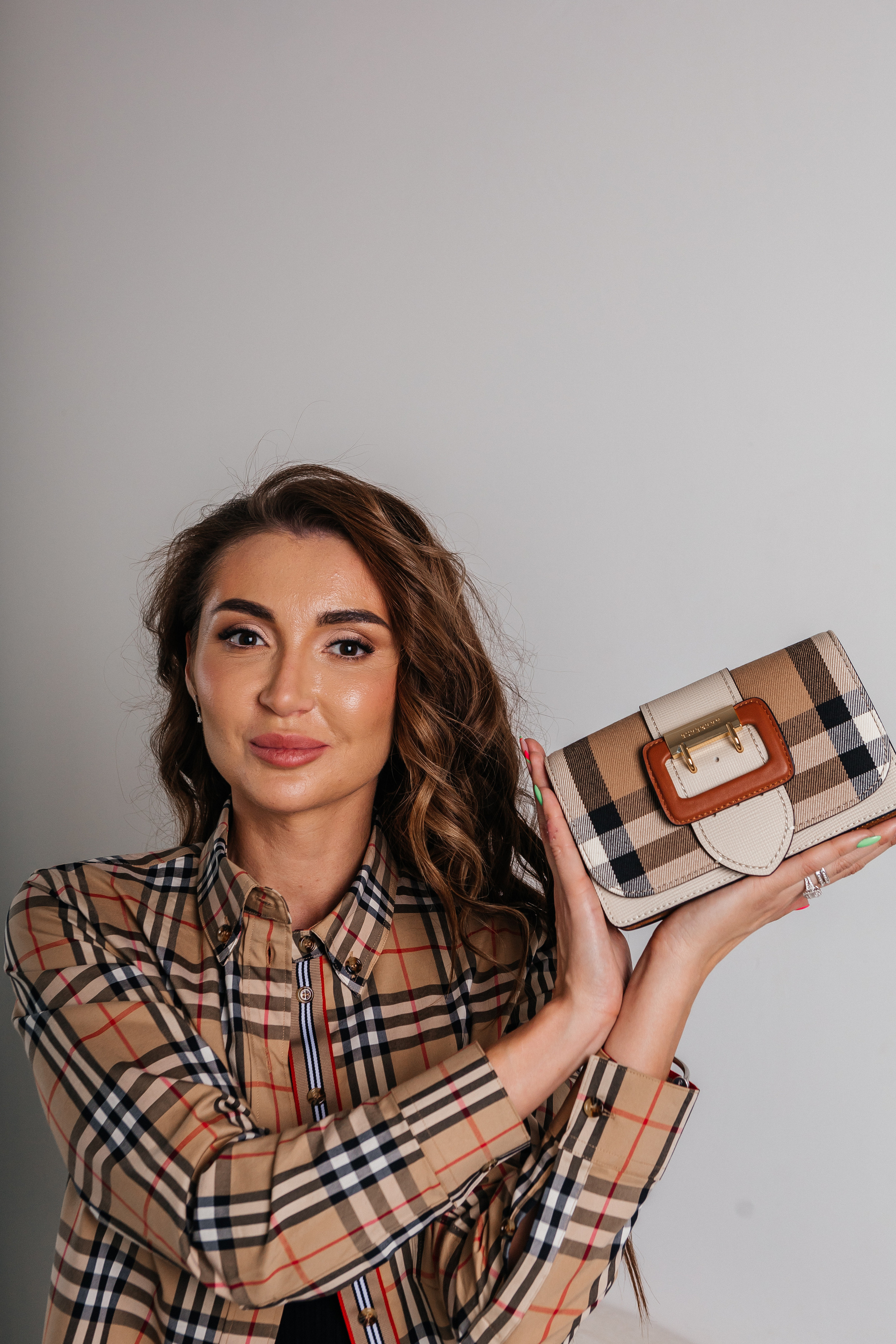 Контент-съёмка для магазина Fashion House. Контент-фотограф в Абакане Наталья Нагибина