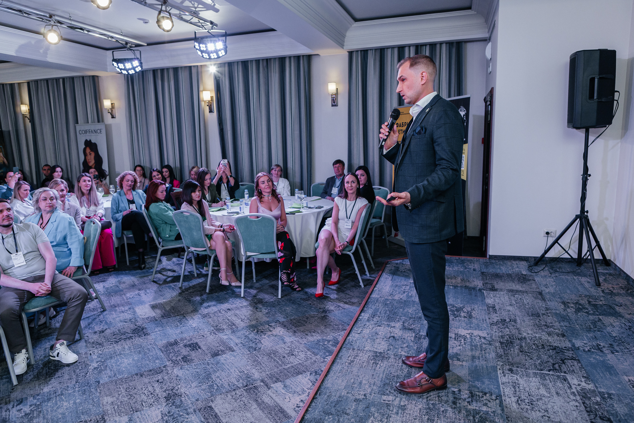 Юбилейный Нетворкинг. Контент-фотограф в Абакане Наталья Нагибина