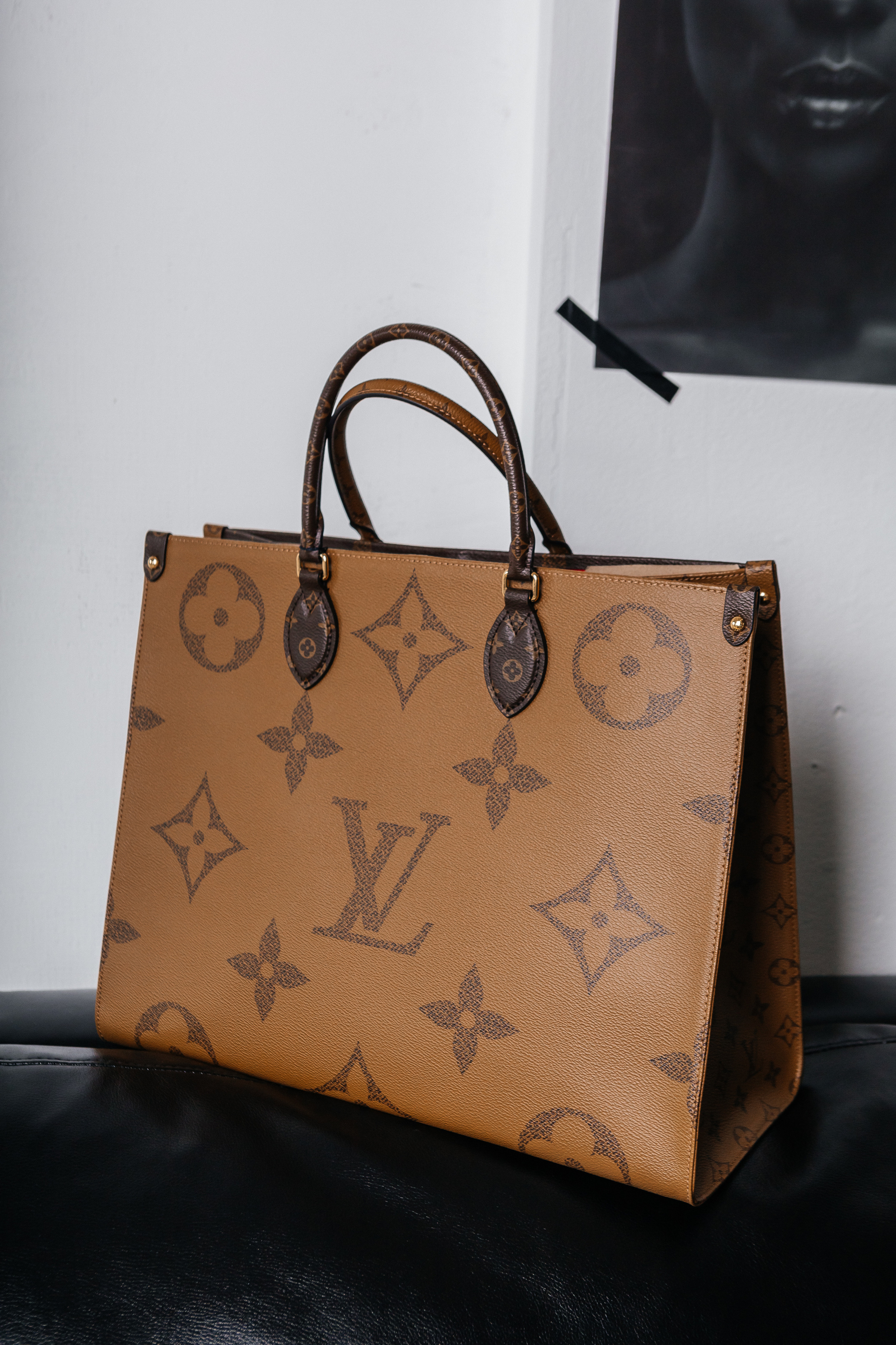 Контент-съёмка для магазина Fashion House. Контент-фотограф в Абакане Наталья Нагибина