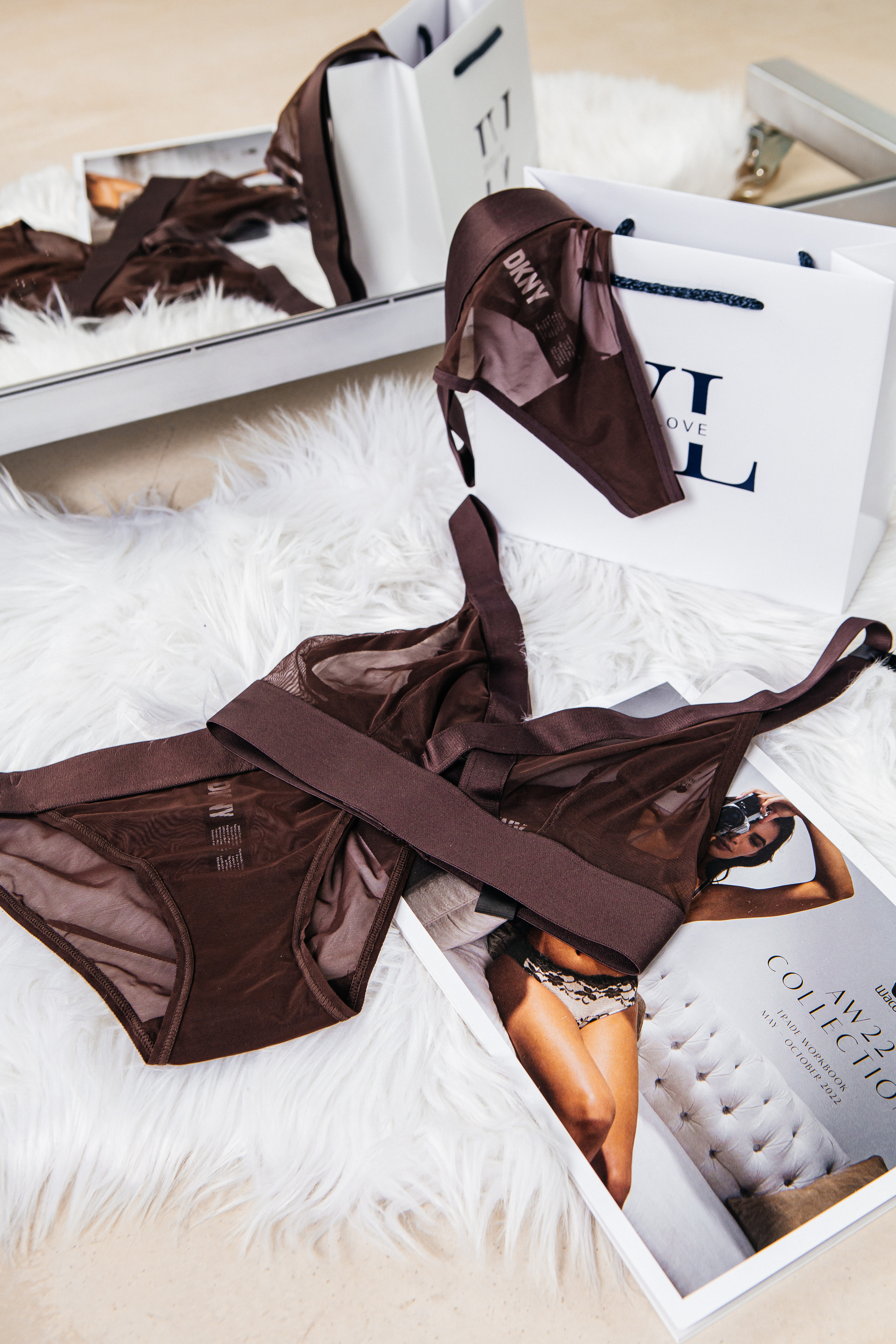 Контент-съёмка для магазина нижнего белья ViLove. Контент-фотограф в Абакане Наталья Нагибина