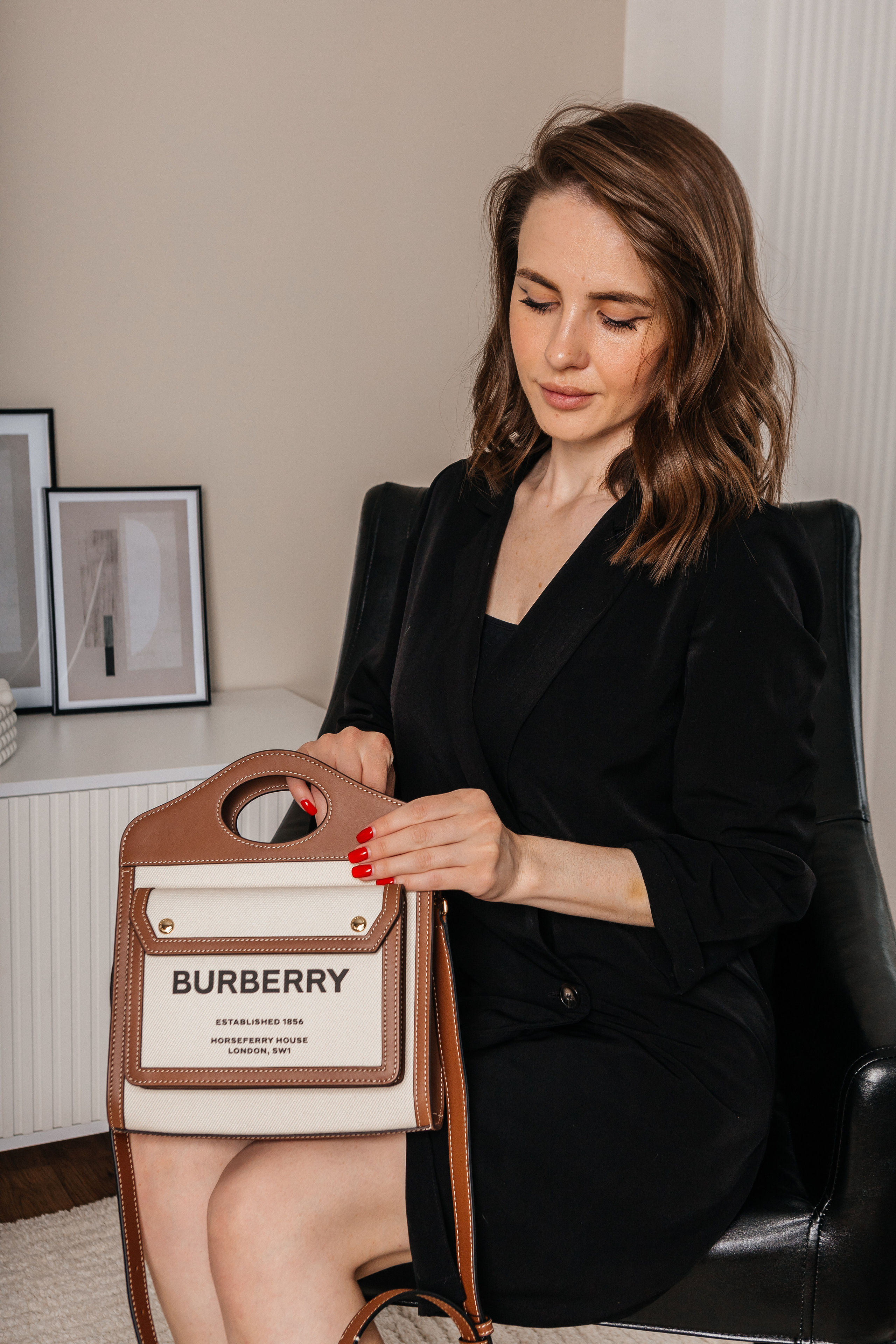 Контент-съёмка для магазина Fashion House. Контент-фотограф в Абакане Наталья Нагибина