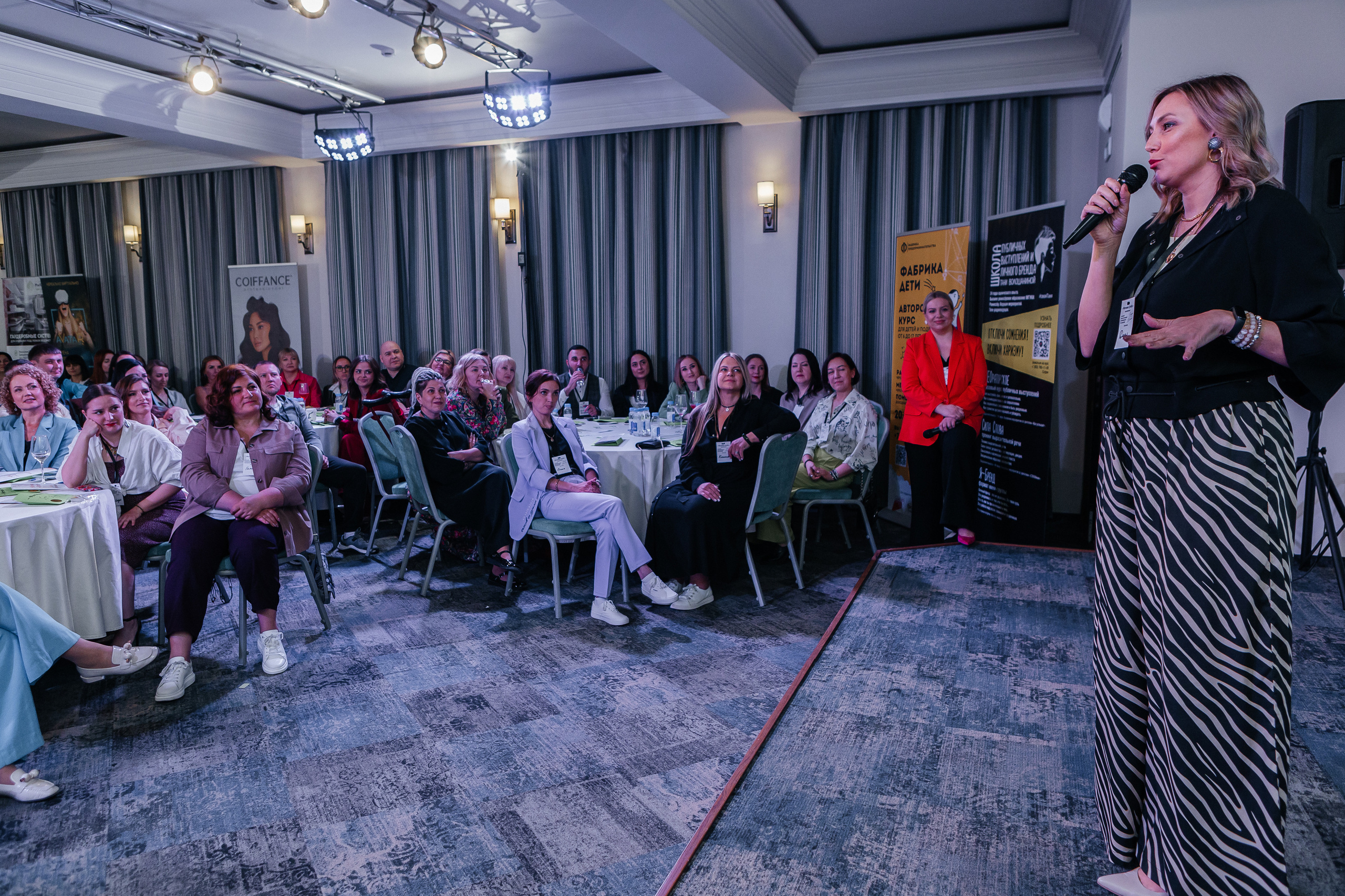 Юбилейный Нетворкинг. Контент-фотограф в Абакане Наталья Нагибина