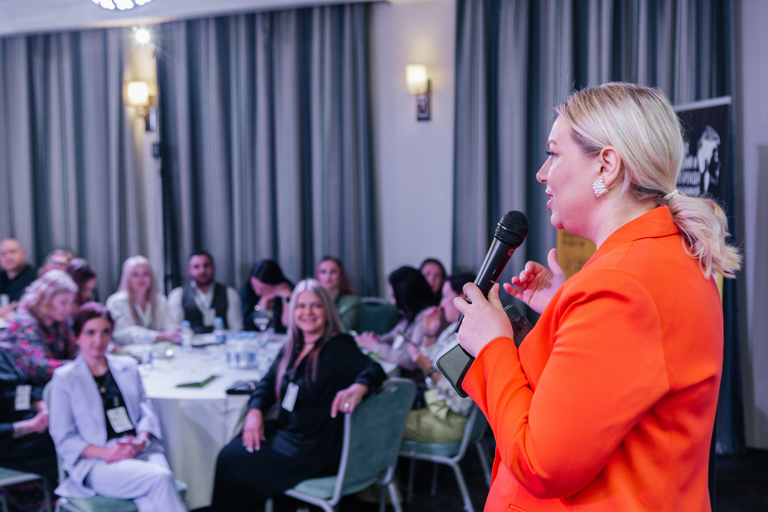 Юбилейный Нетворкинг. Контент-фотограф в Абакане Наталья Нагибина