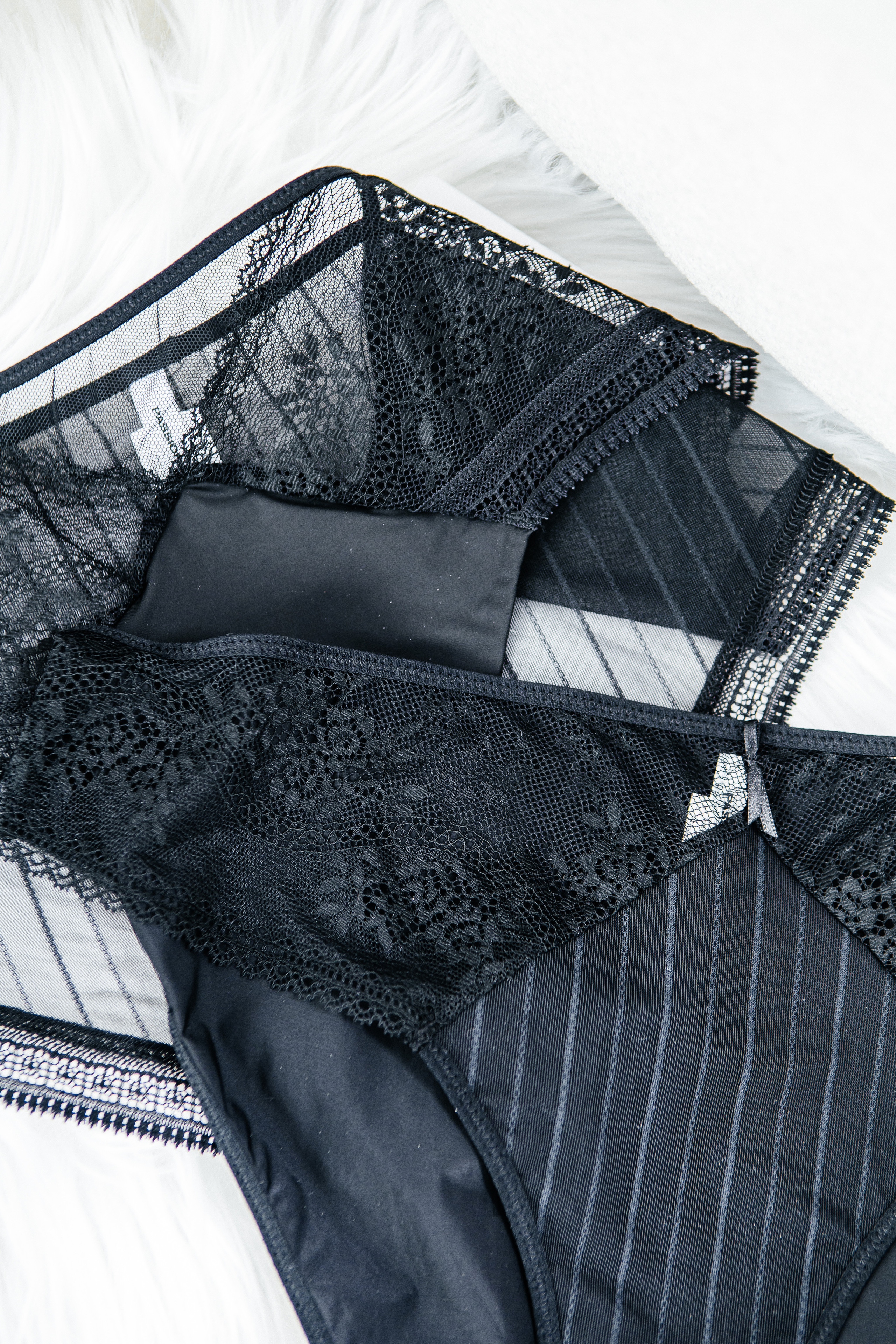 Контент-съёмка для магазина нижнего белья ViLove. Контент-фотограф в Абакане Наталья Нагибина