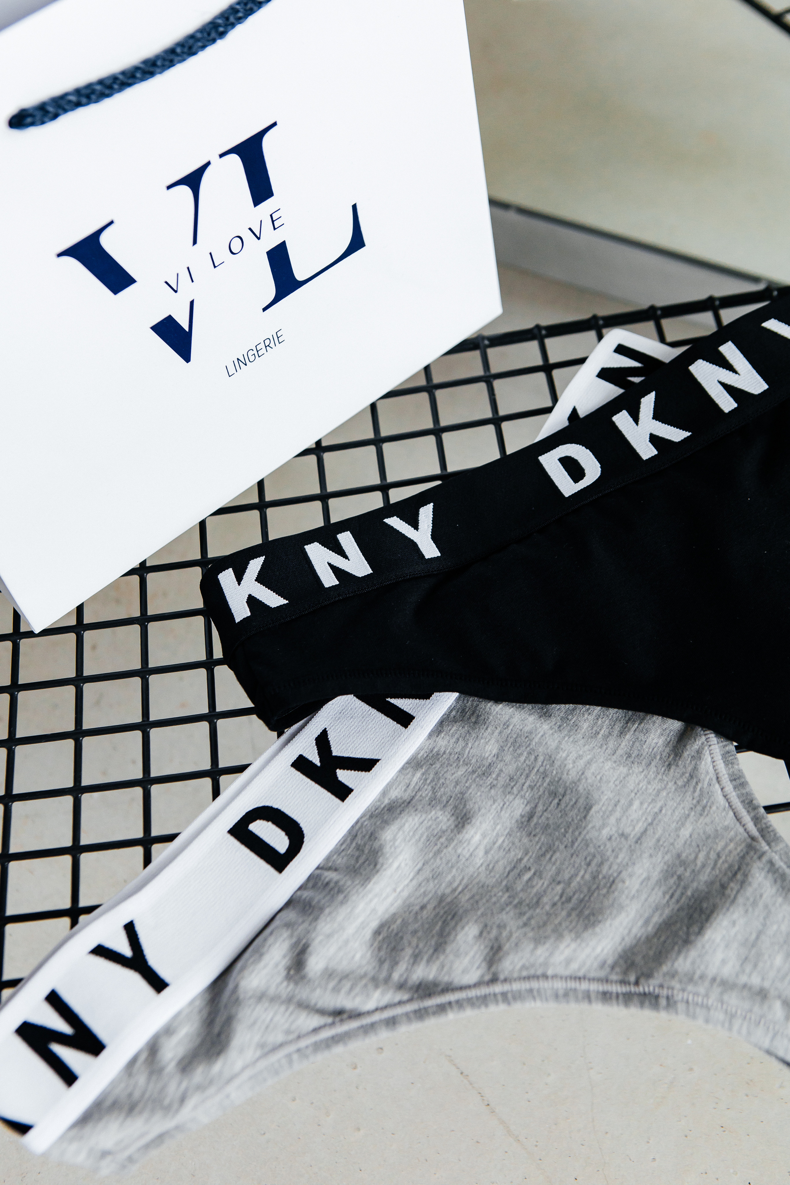 Контент-съёмка для магазина нижнего белья ViLove. Контент-фотограф в Абакане Наталья Нагибина