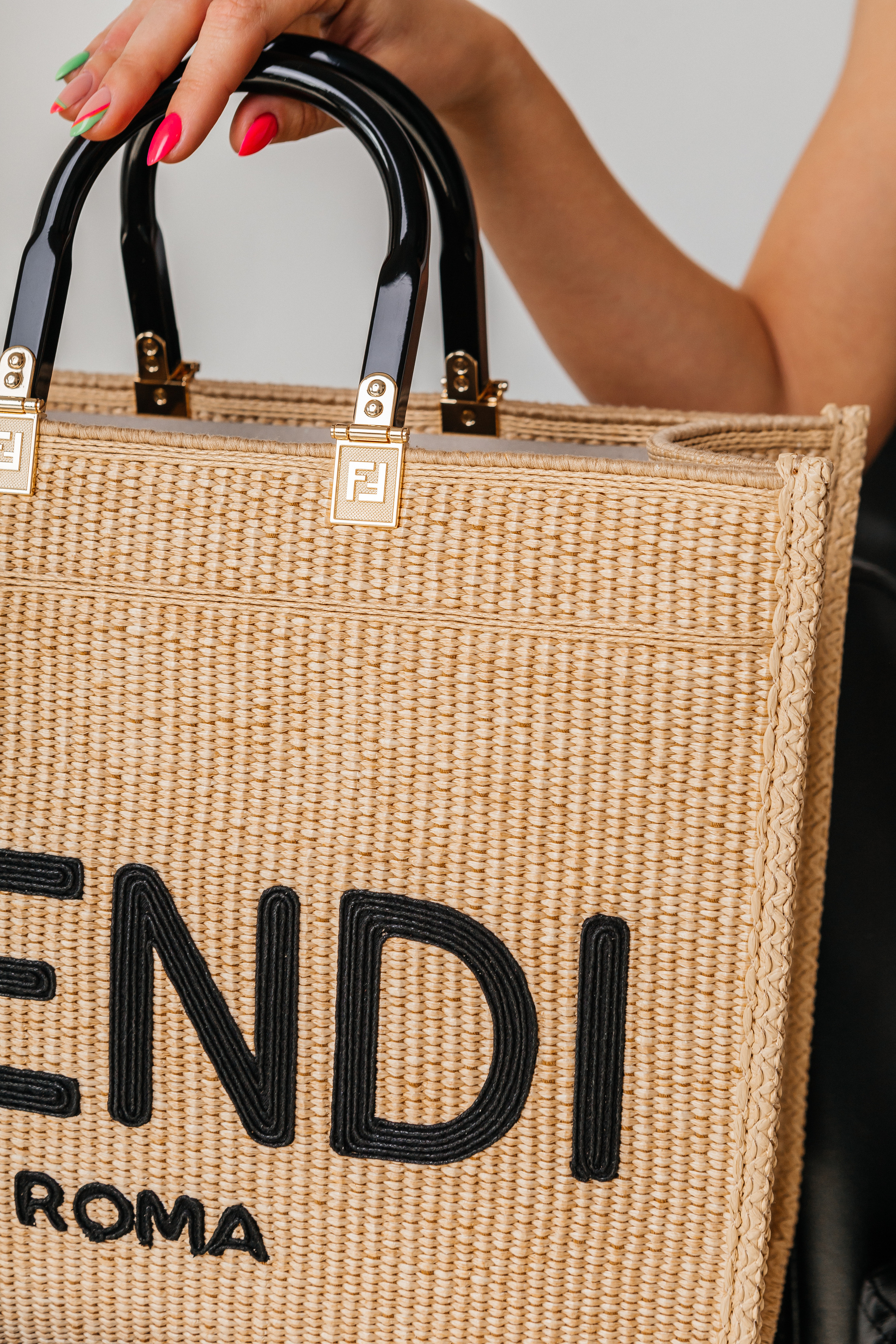 Контент-съёмка для магазина Fashion House. Контент-фотограф в Абакане Наталья Нагибина