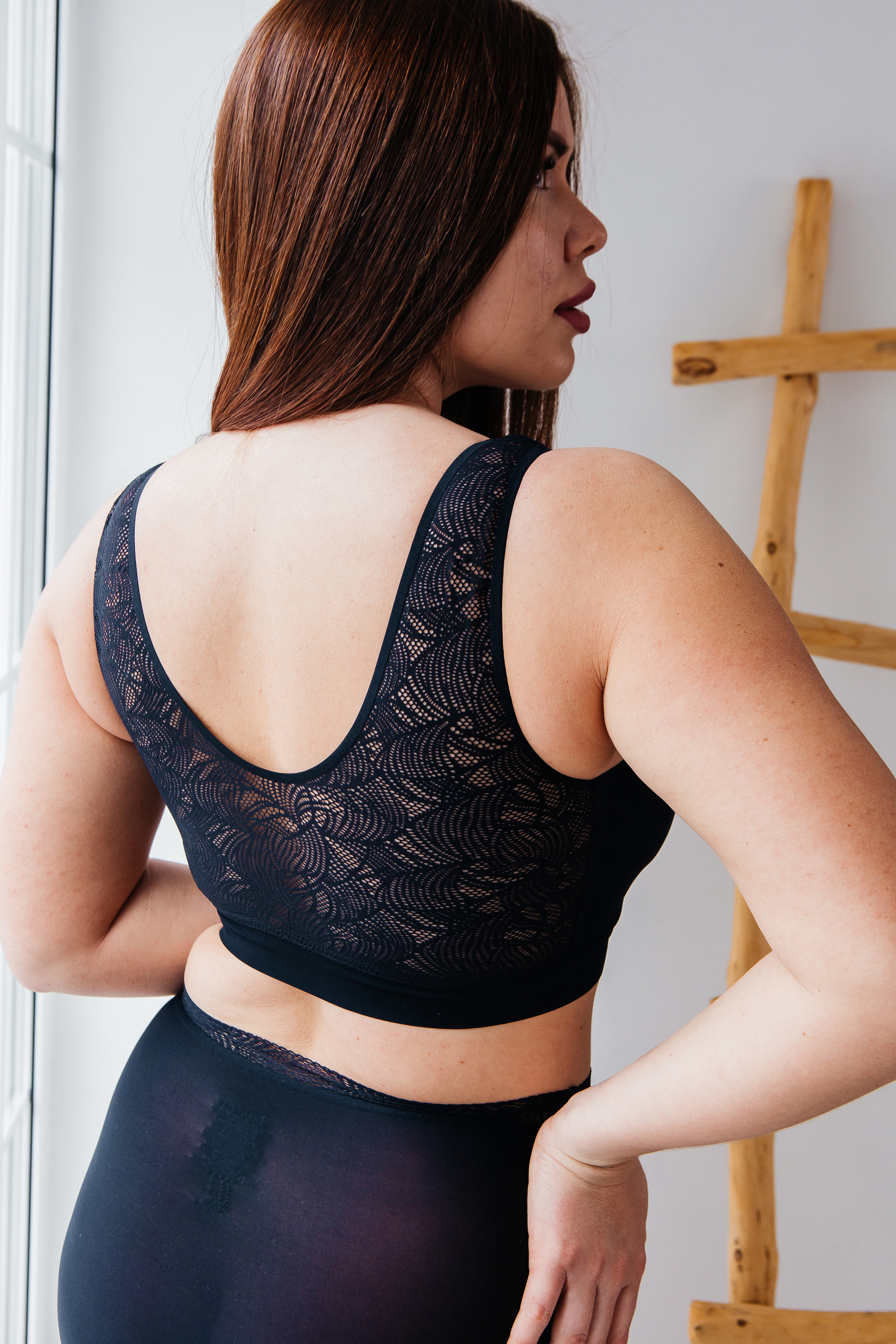 Контент-съёмка для магазина нижнего белья ViLove. Контент-фотограф в Абакане Наталья Нагибина