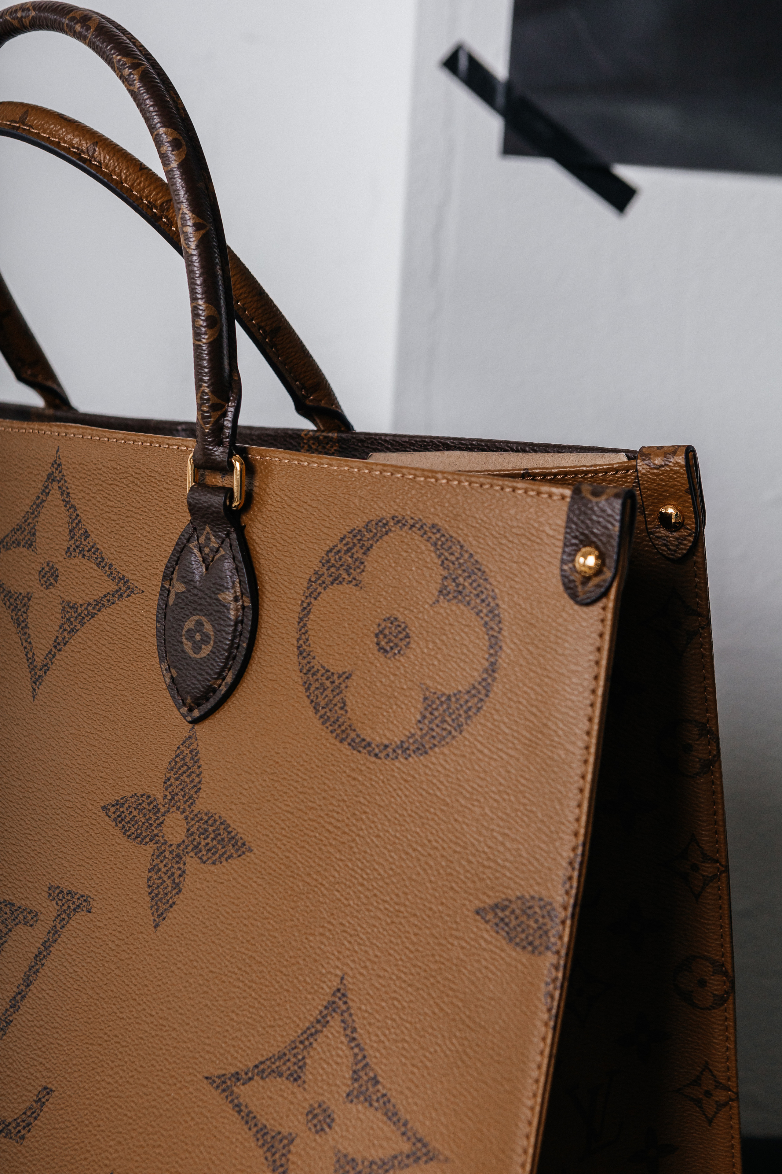 Контент-съёмка для магазина Fashion House. Контент-фотограф в Абакане Наталья Нагибина