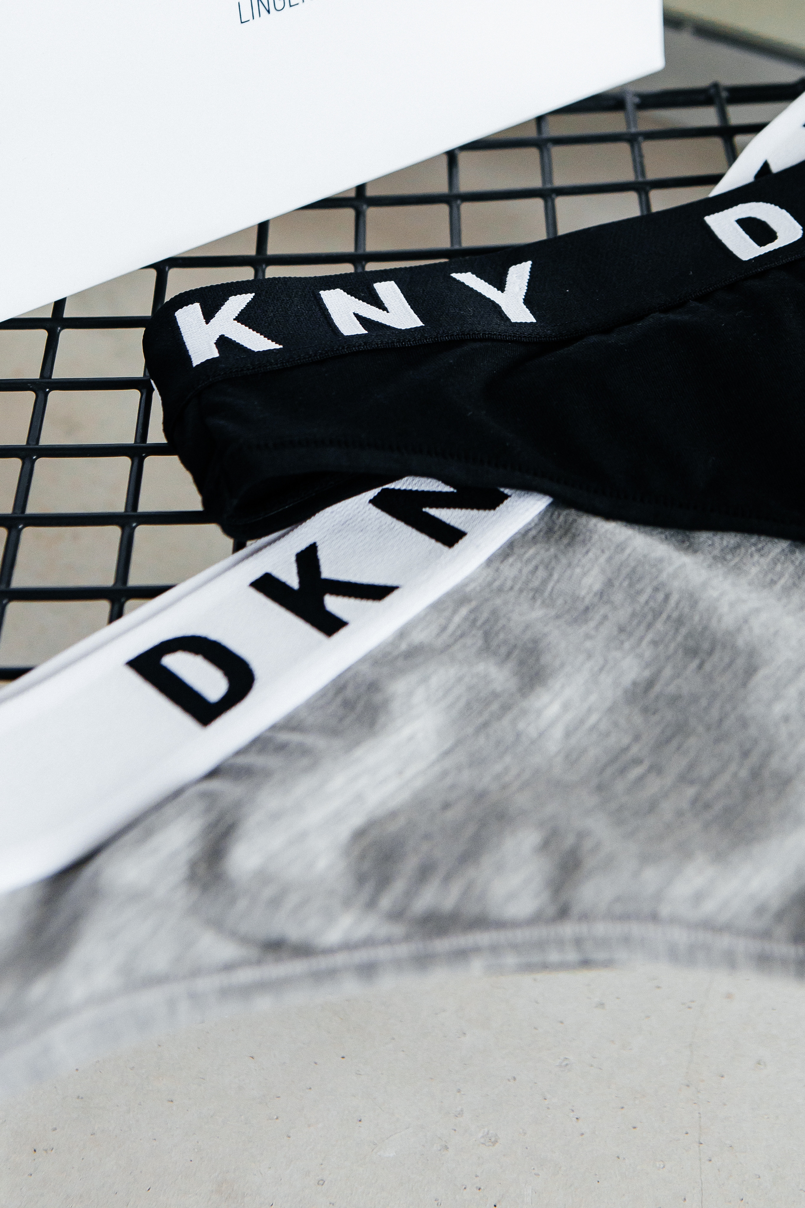 Контент-съёмка для магазина нижнего белья ViLove. Контент-фотограф в Абакане Наталья Нагибина