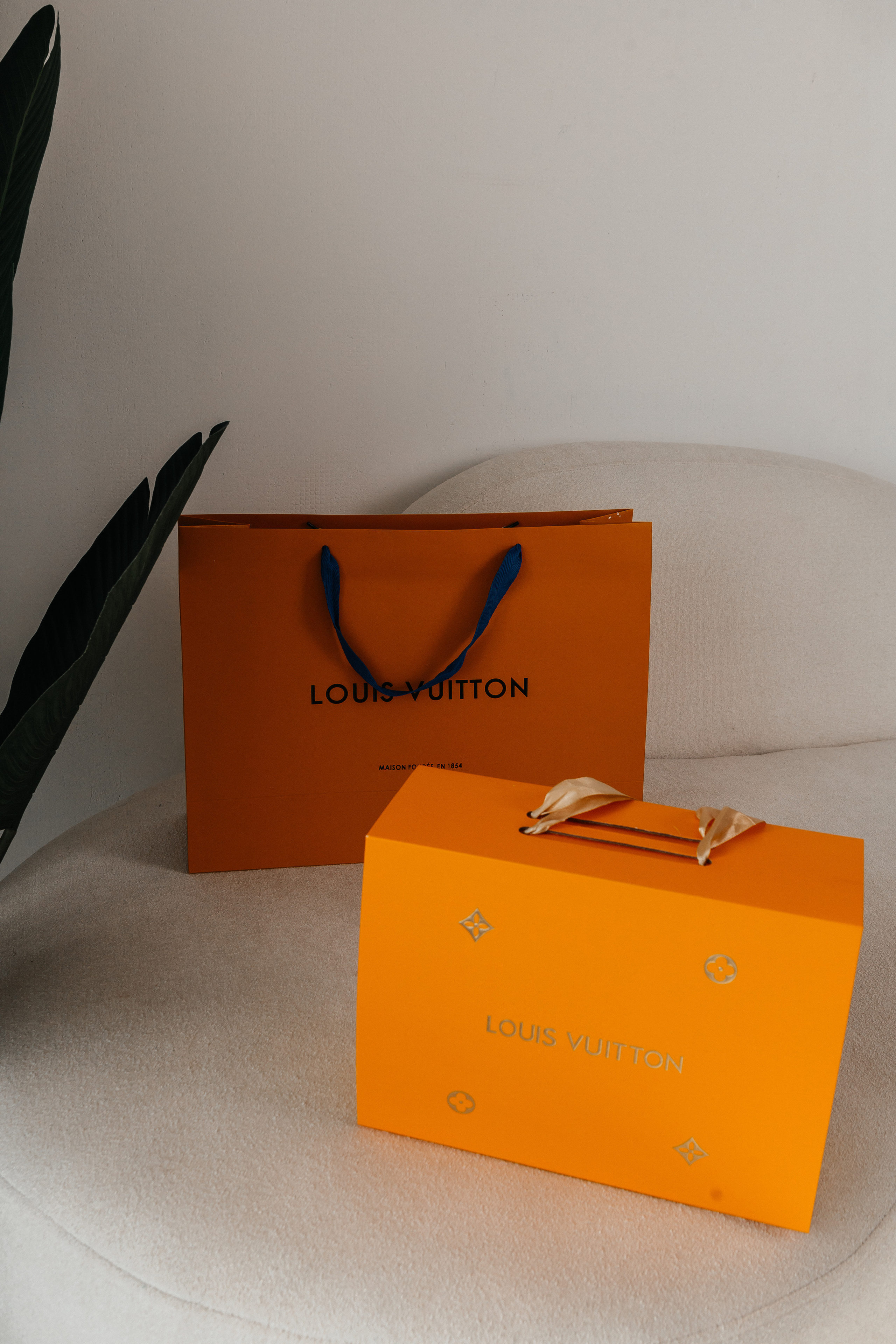 Контент-съёмка для магазина Fashion House. Контент-фотограф в Абакане Наталья Нагибина