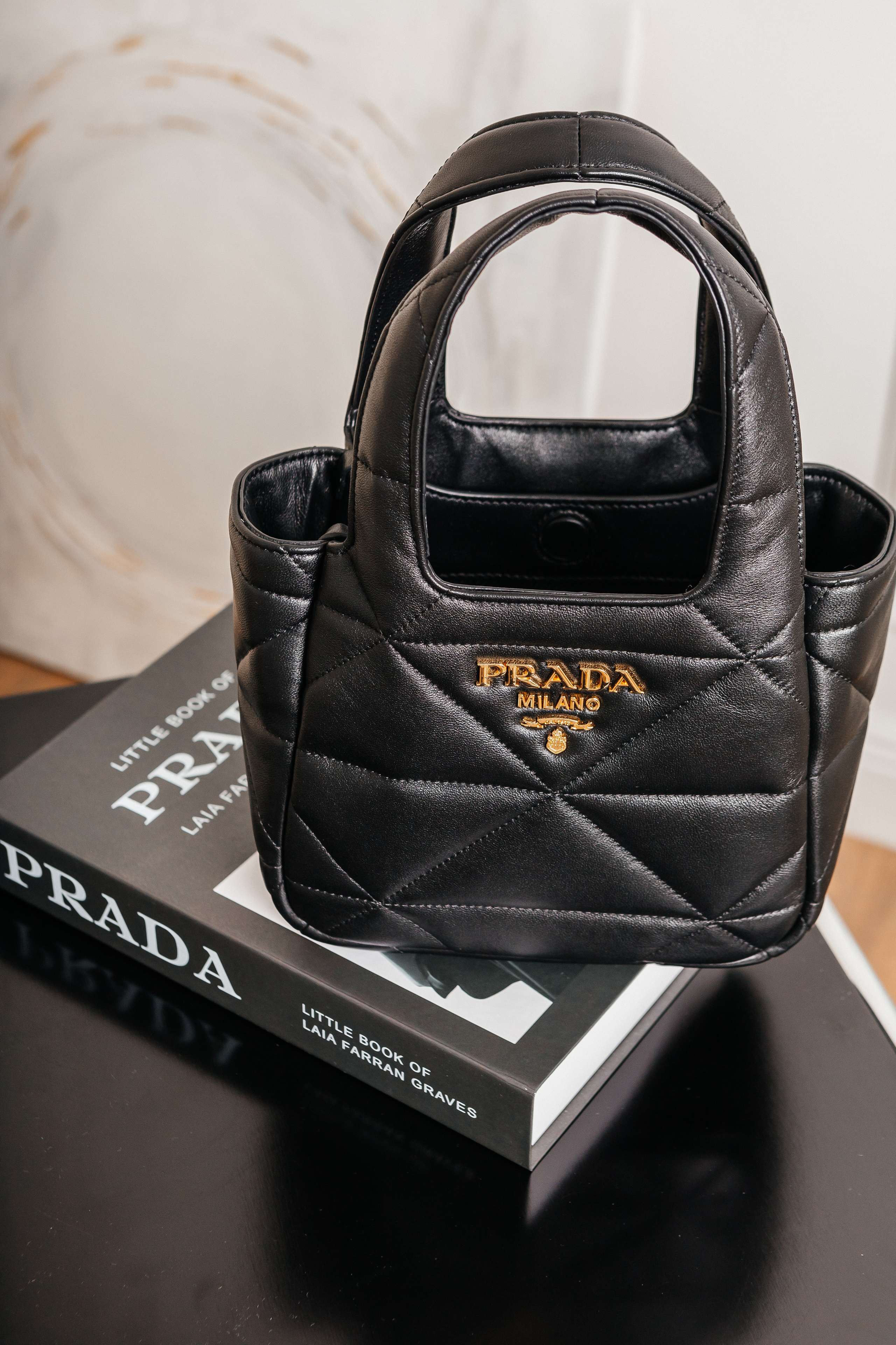 Контент-съёмка для магазина Fashion House. Контент-фотограф в Абакане Наталья Нагибина