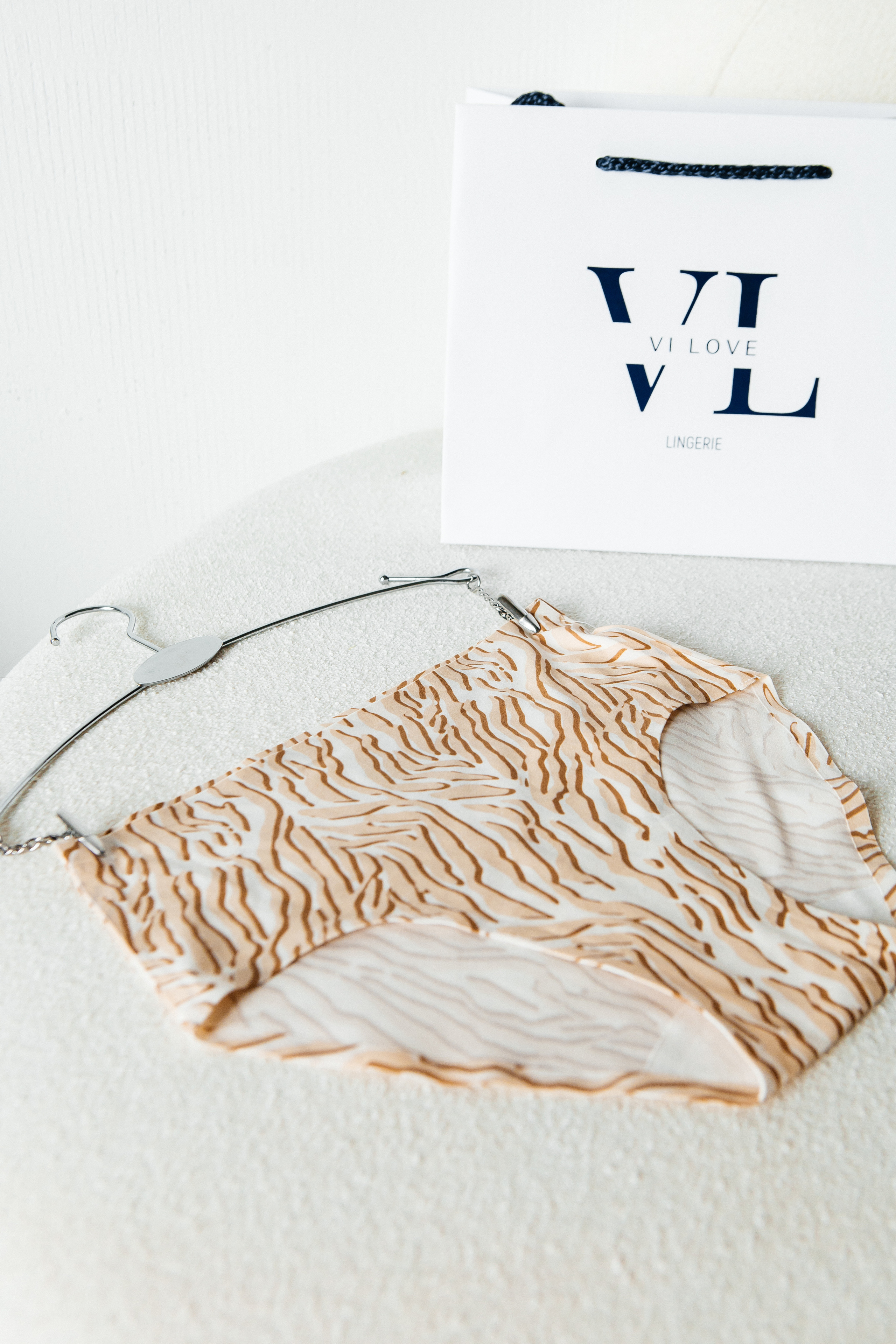 Контент-съёмка для магазина нижнего белья ViLove. Контент-фотограф в Абакане Наталья Нагибина