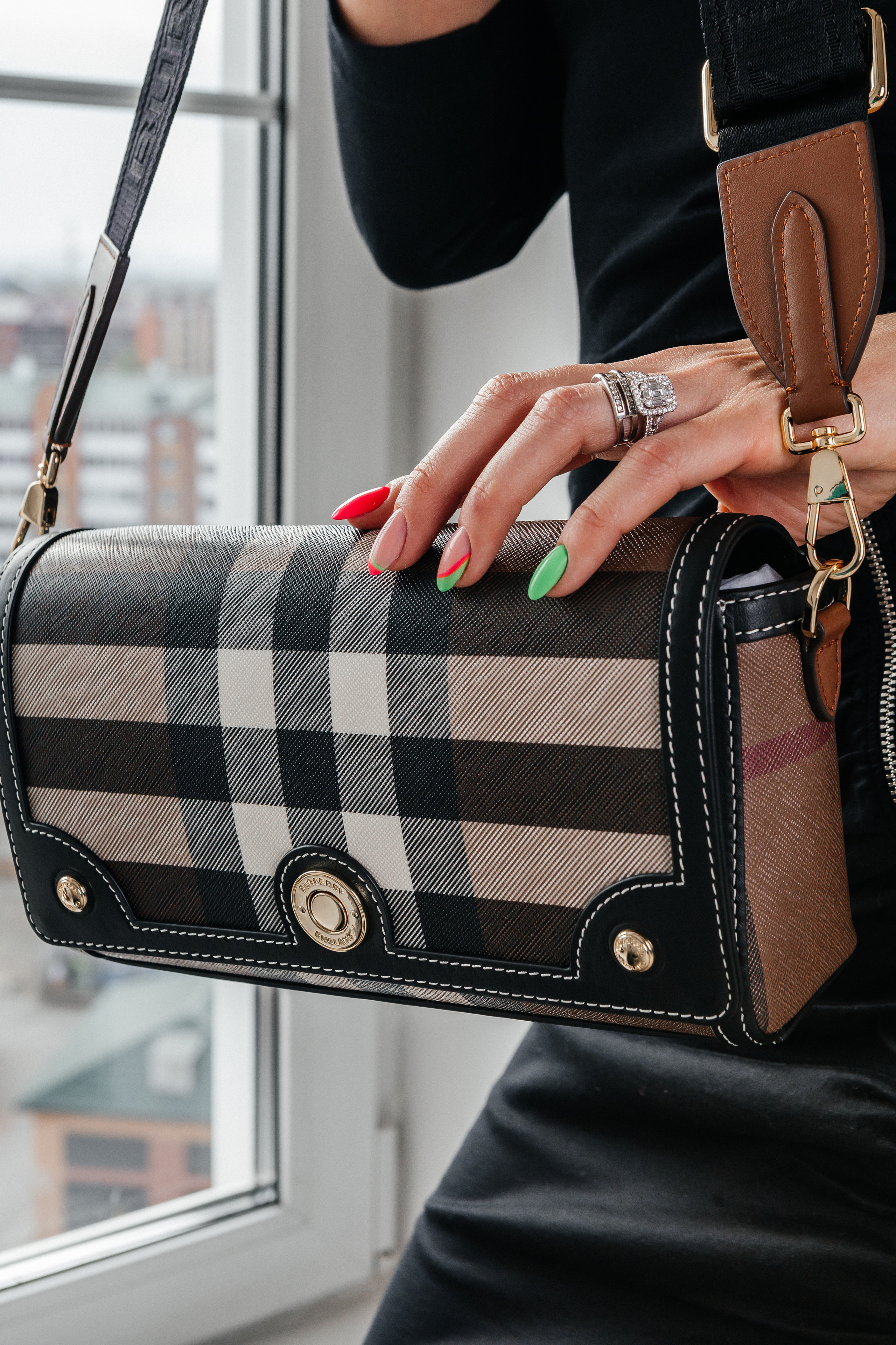 Контент-съёмка для магазина Fashion House. Контент-фотограф в Абакане Наталья Нагибина