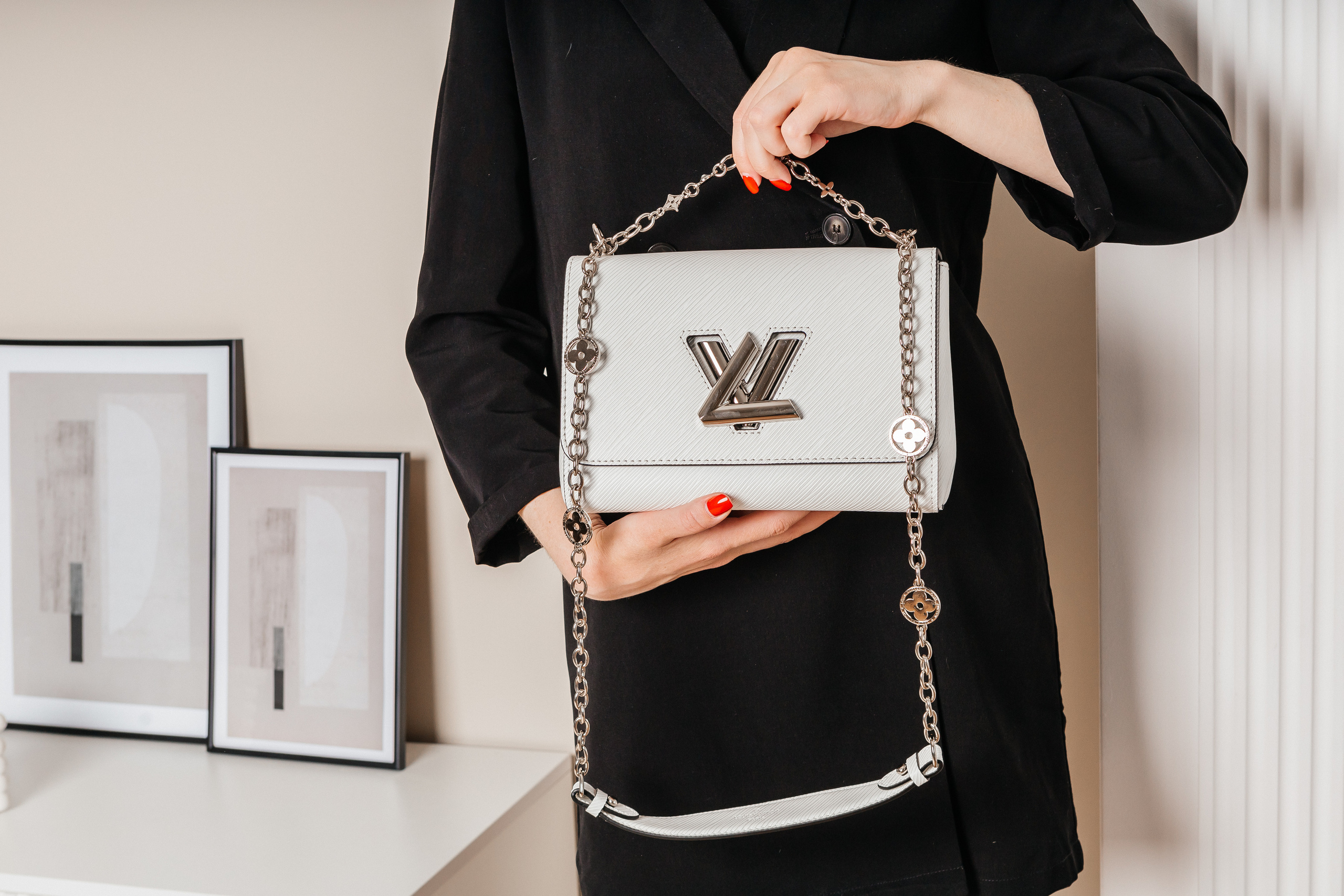 Контент-съёмка для магазина Fashion House. Контент-фотограф в Абакане Наталья Нагибина