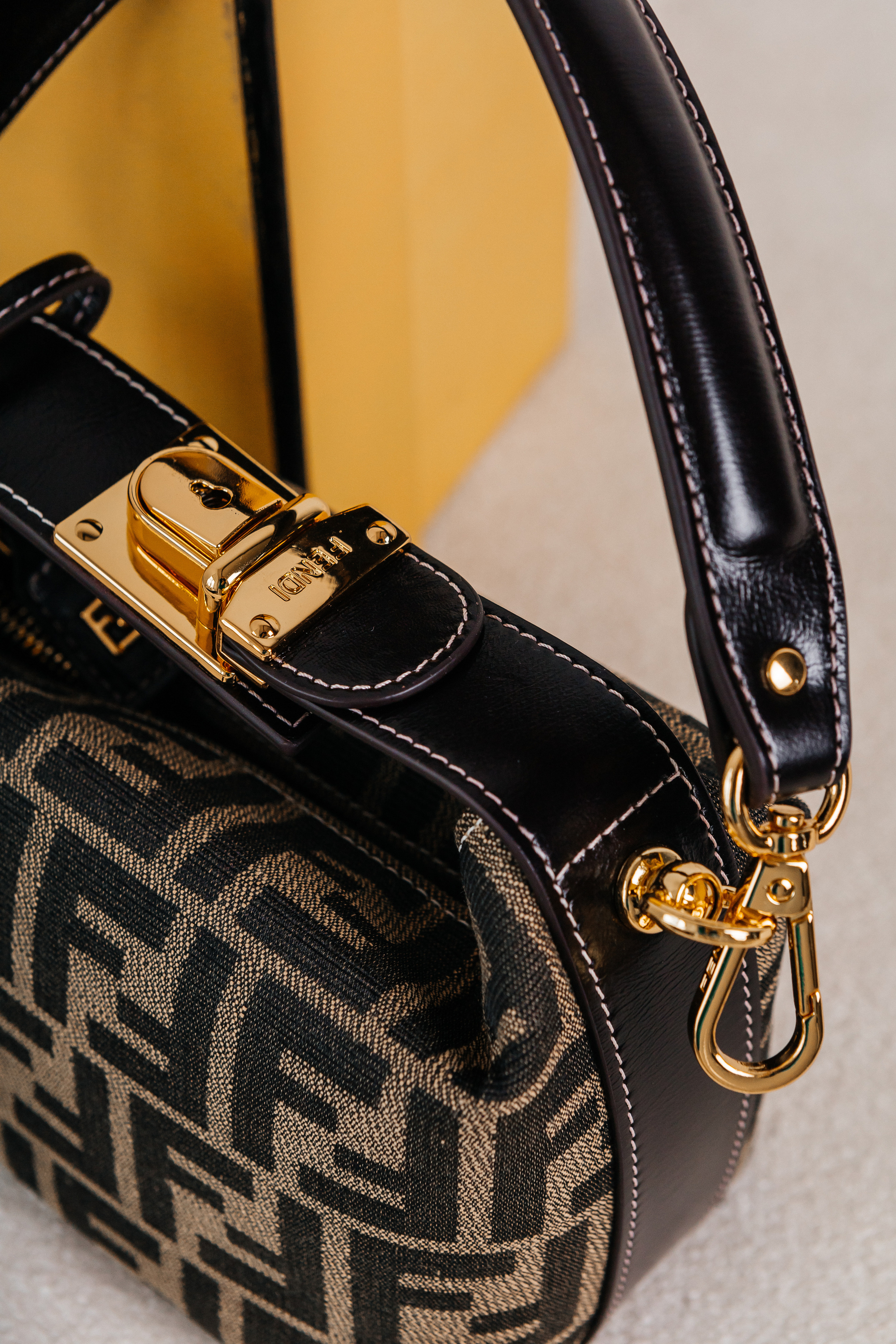 Контент-съёмка для магазина Fashion House. Контент-фотограф в Абакане Наталья Нагибина