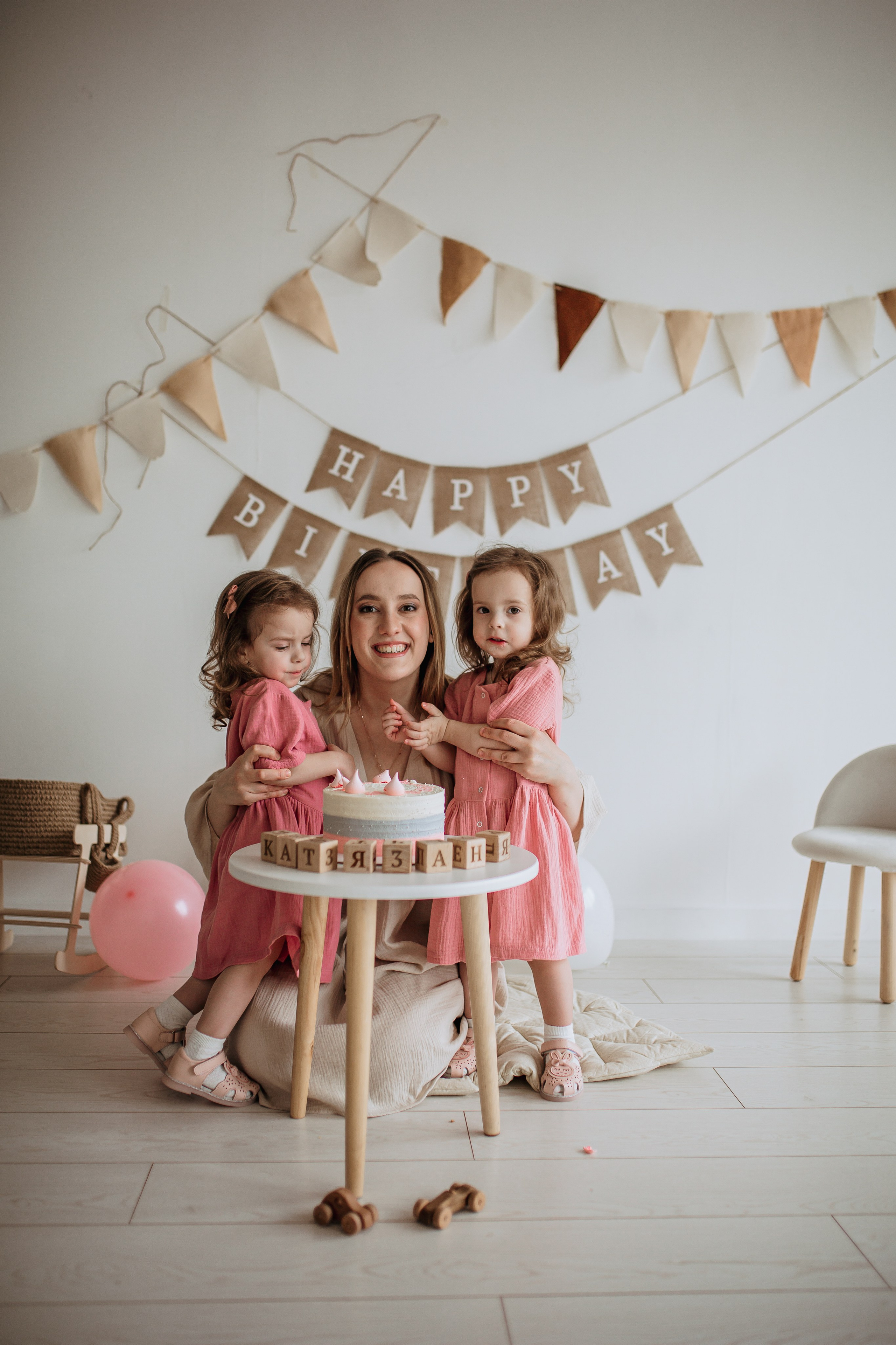 Катя & Аня 3 годика. Семейный и Свадебный фотограф в Санкт-Петербурге Плохая Екатерина