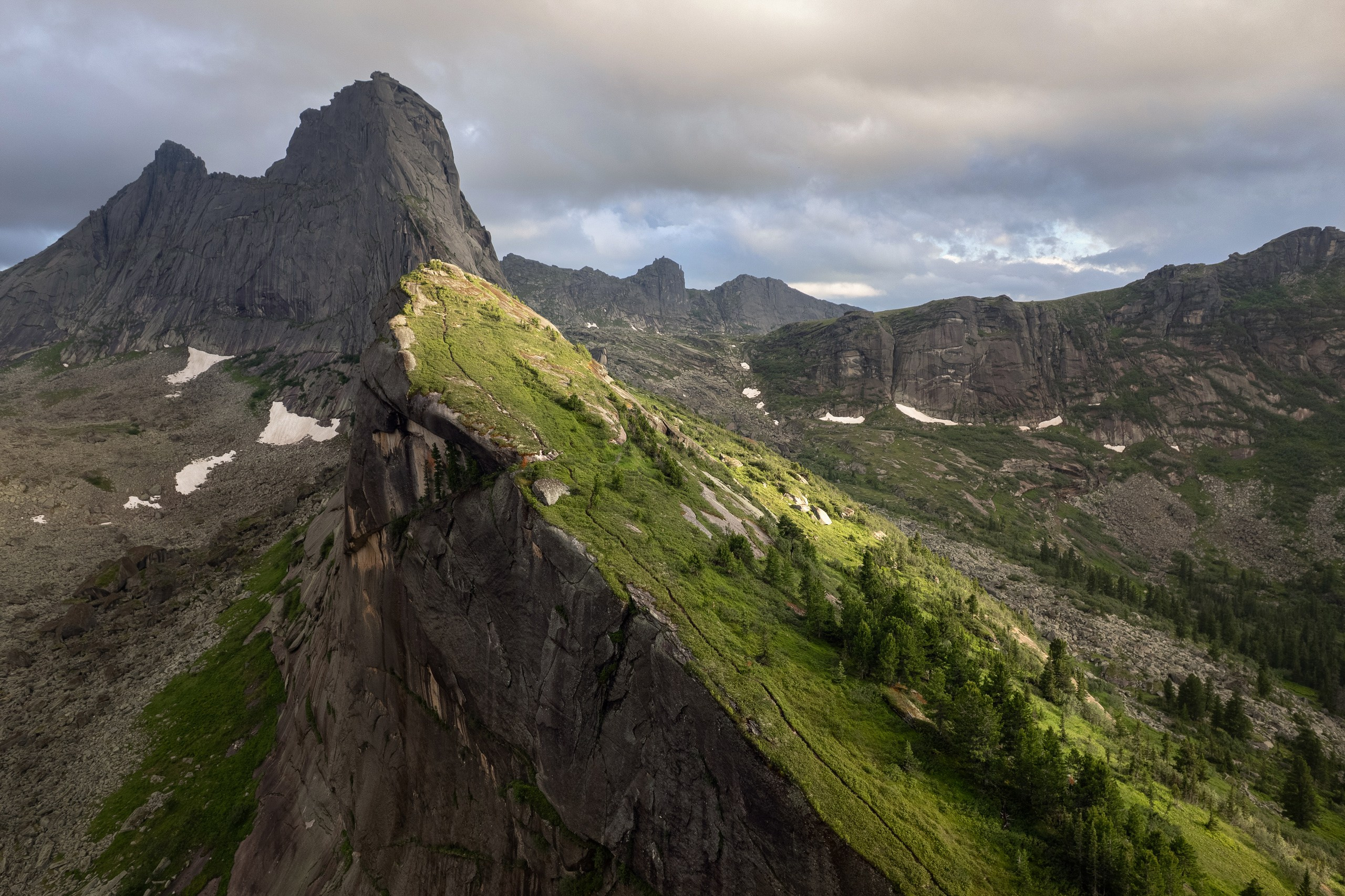 Ергаки. Фотограф в Красноярске Нерозя Александр. Пейзаж, природа, портрет