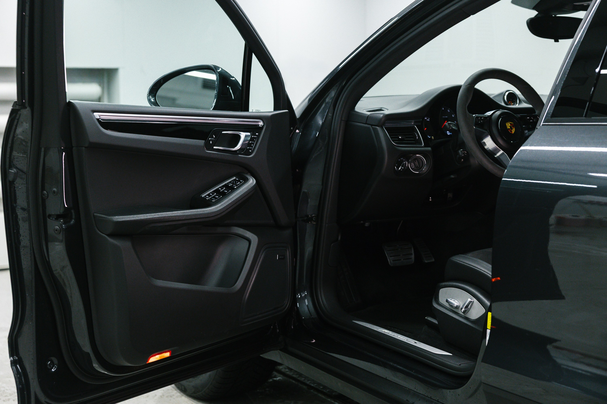 Porsche Macan S 3.0 AMT, 2018. Автосалон «Х-Авто»