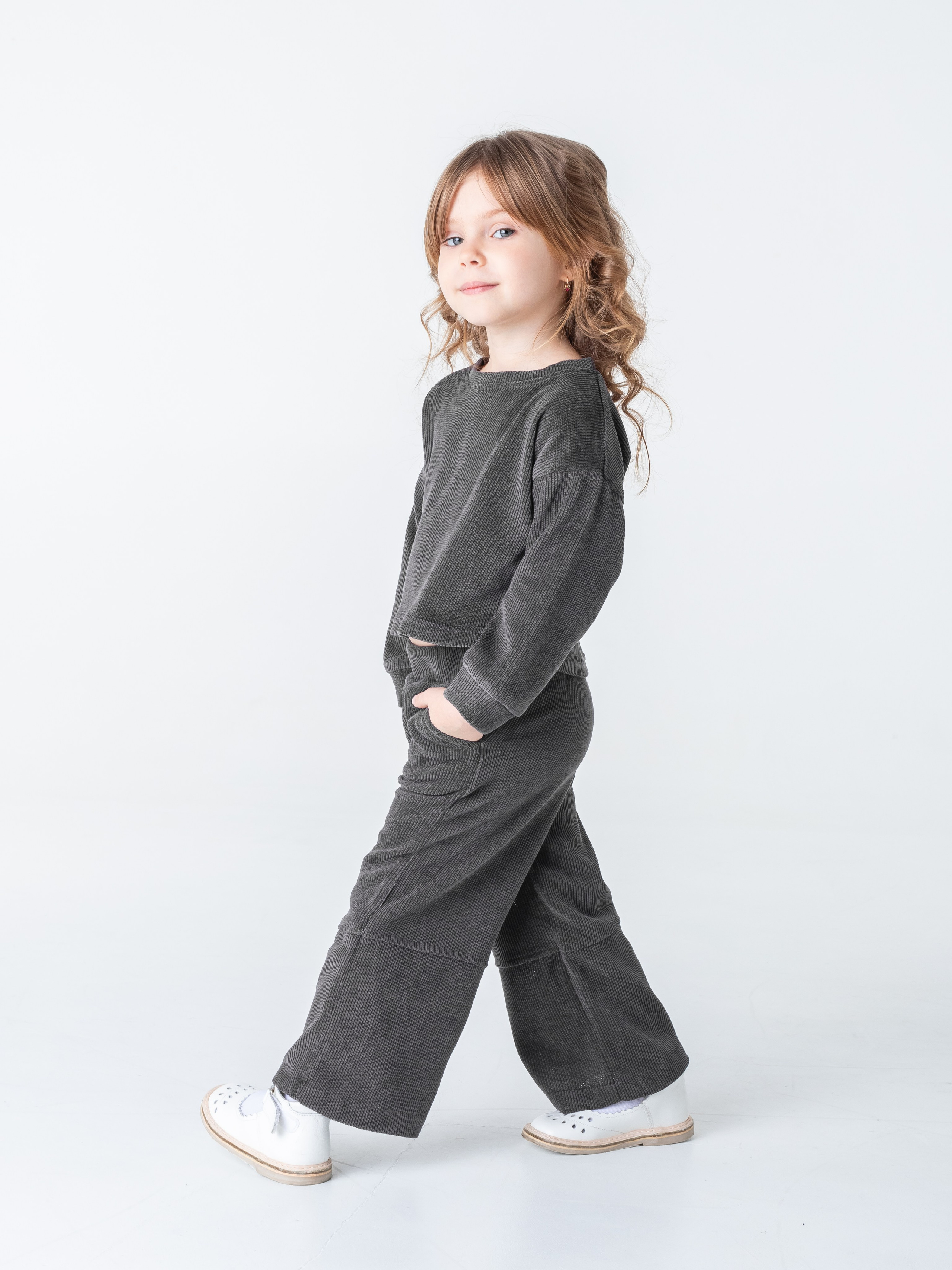 Детское платье и костюм. Фотограф в Краснодаре Арина Кудряшова