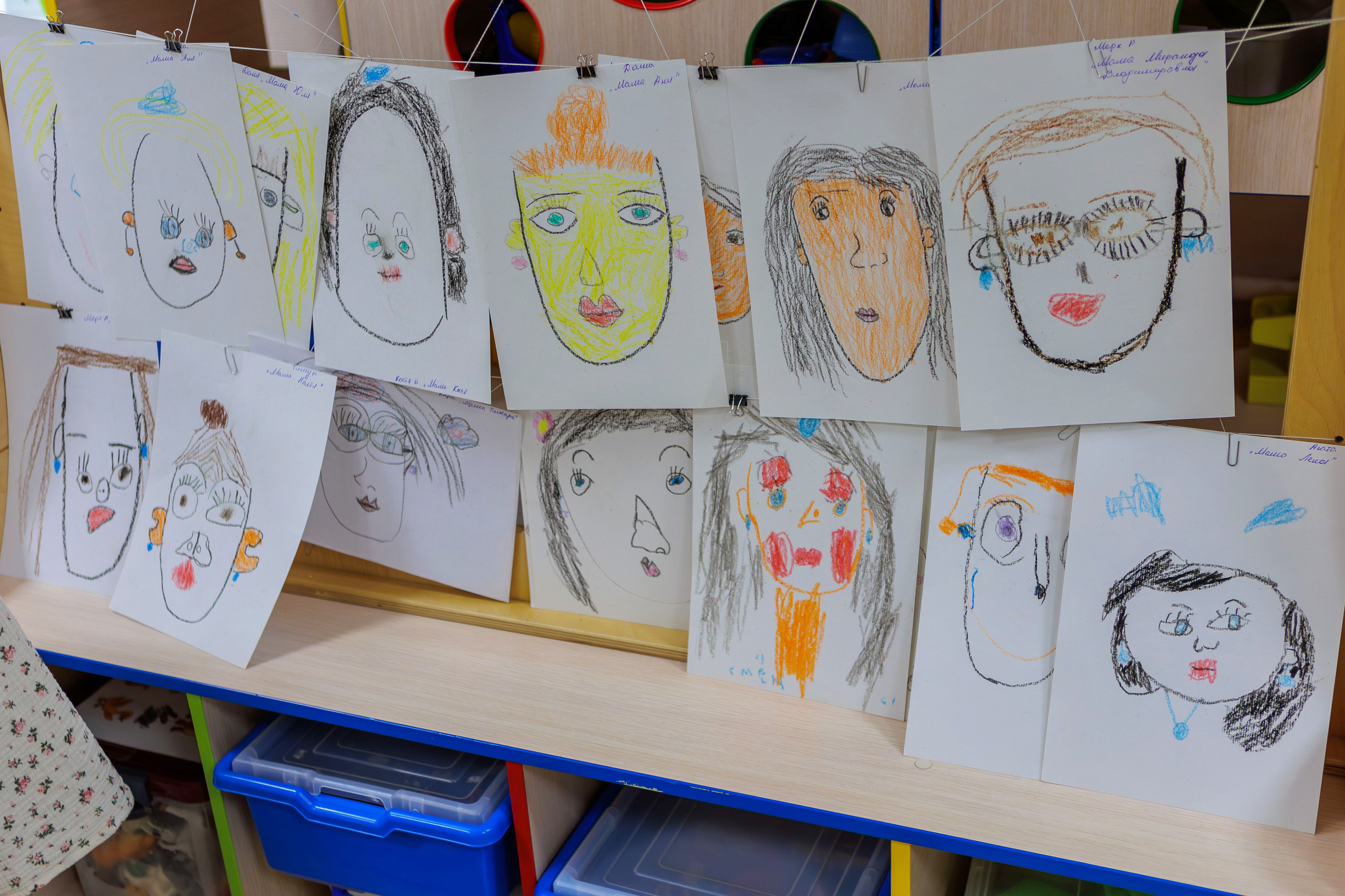 МК к 8 марта. Выпускные альбомы и школьный фотограф в Подольске, Троицке, Щербинке, Москве и Московской области