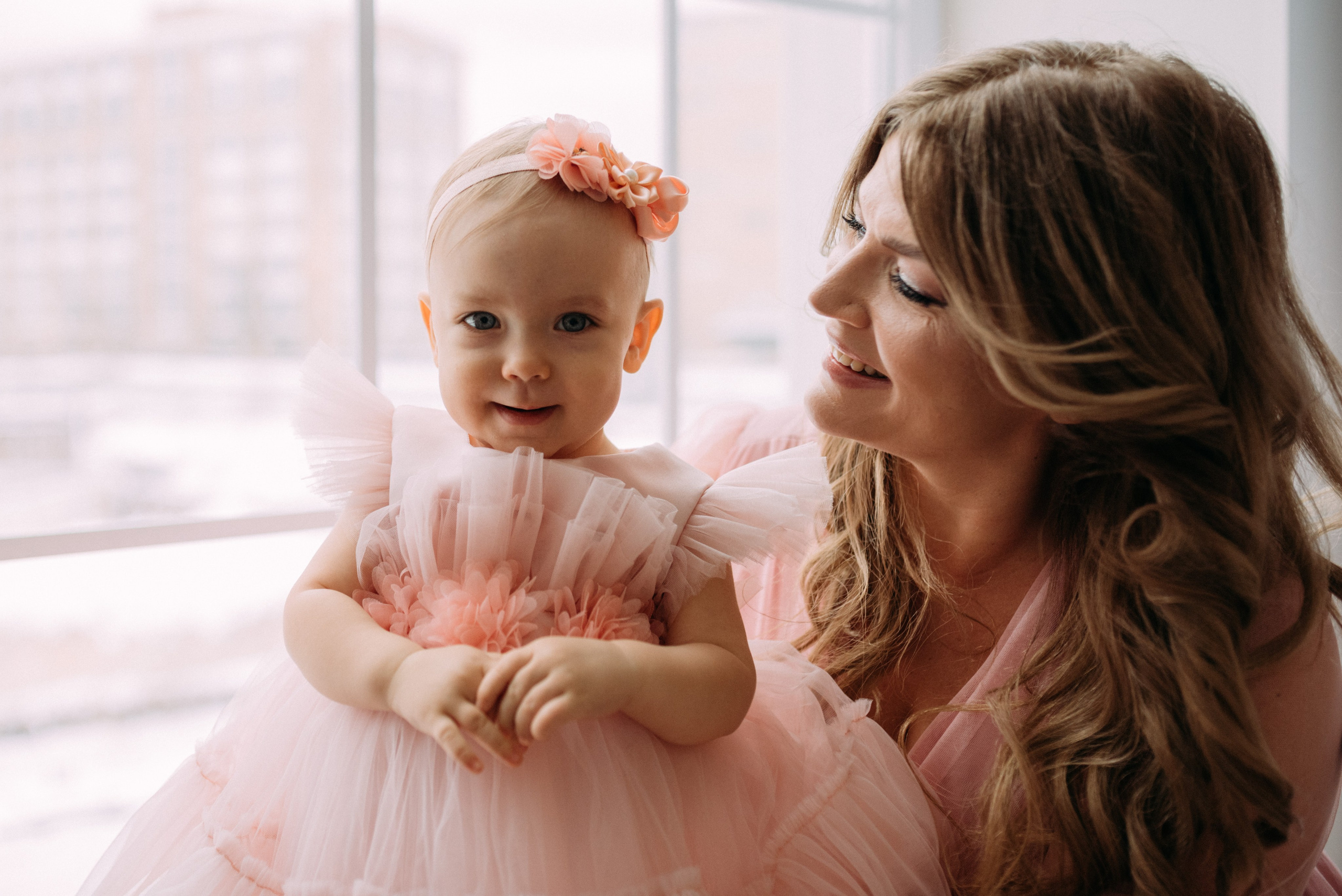 Анна, Мишель, Виктор — годовасие в студии