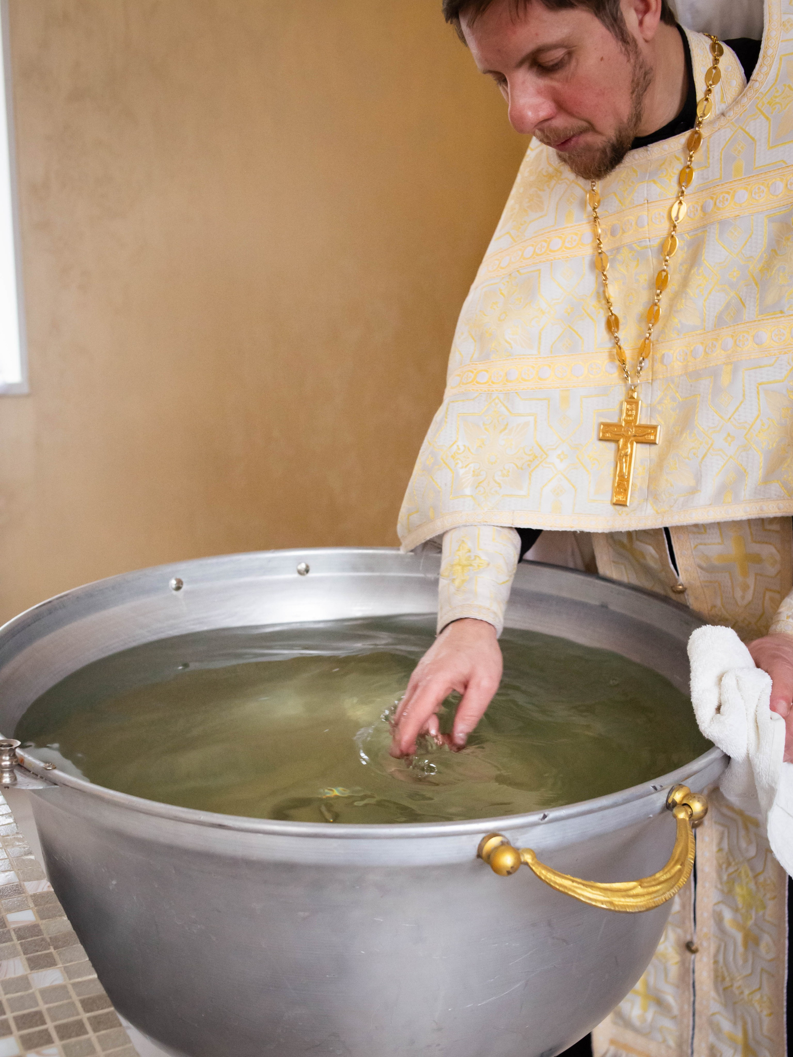 Крещение Эмира. Семейный фотограф Софи Симакова в Волгограде и Волжском