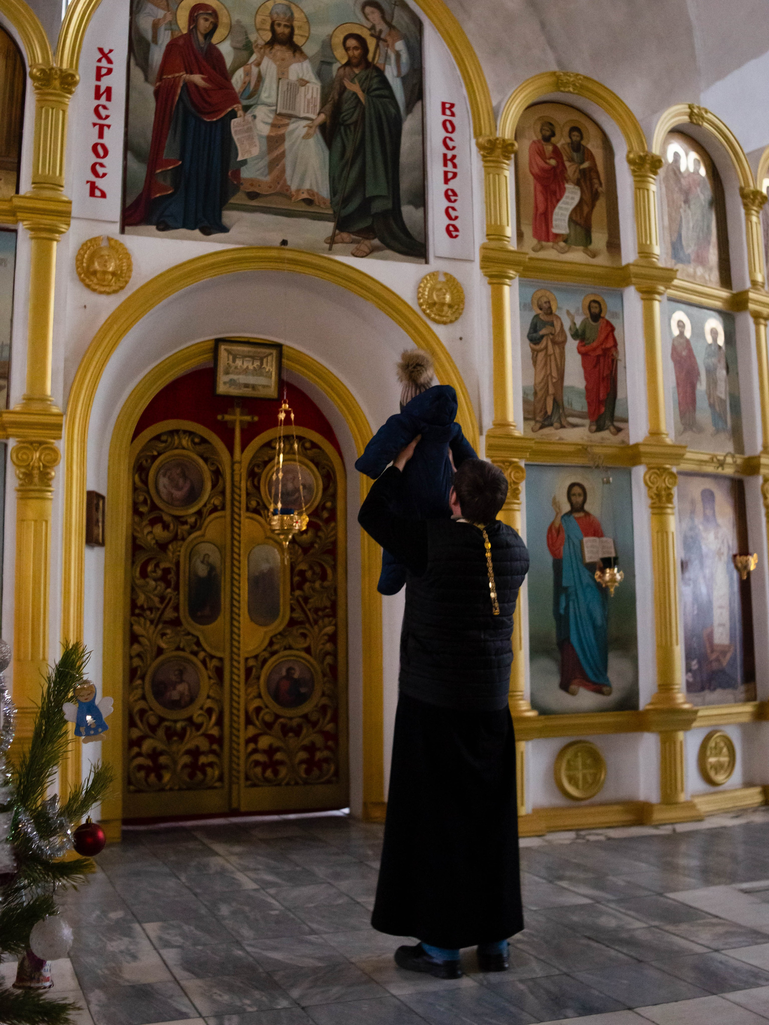 Крещение Эмира. Семейный фотограф Софи Симакова в Волгограде и Волжском