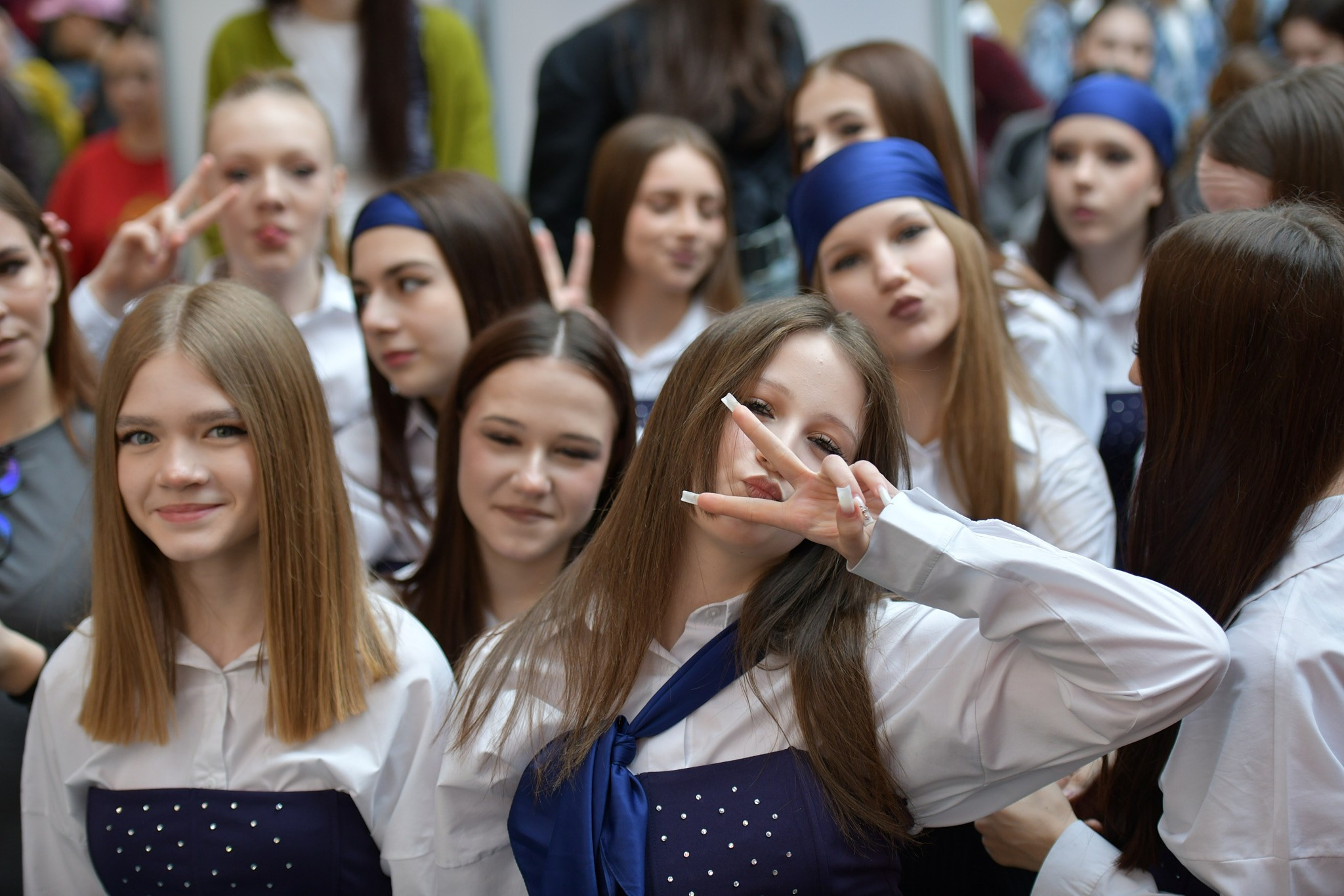 IX Хитовые танцы в ТРЦ «Сургут Сити Молл». Студия по производству фото и видеоконтента «АППЕРТУРА»