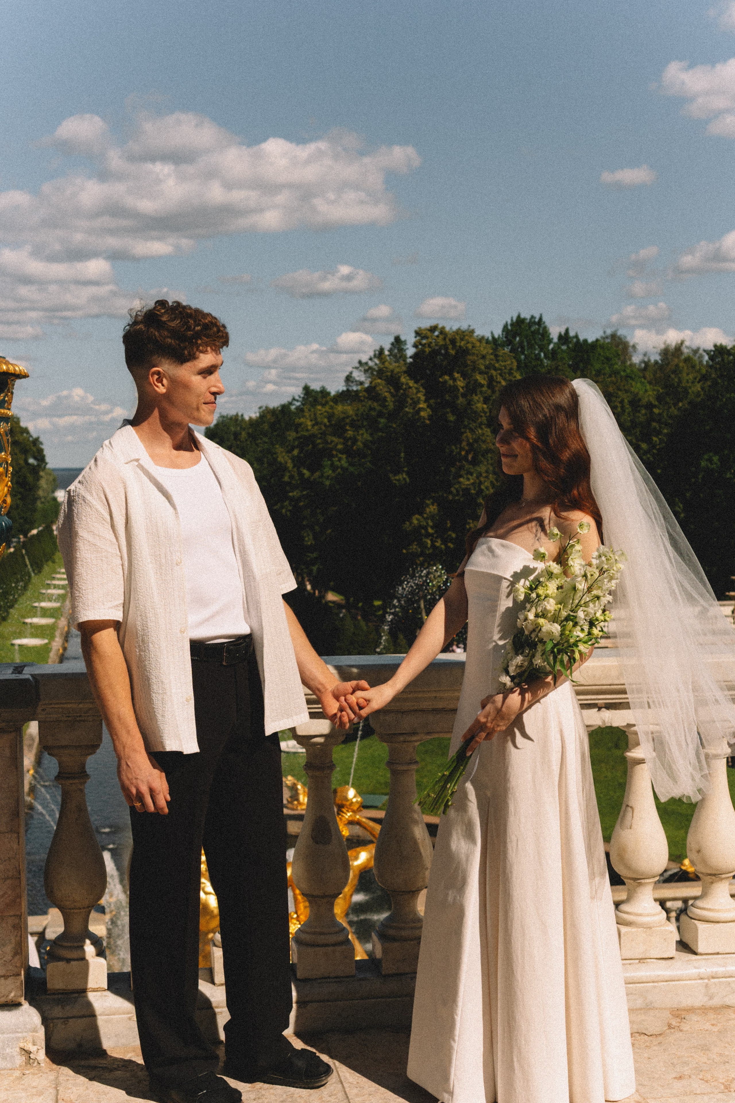 СВАДЕБНАЯ СЬЕМКА В ПЕТЕРГОФЕ И СЬЕМКА РЕПОРТАЖА В ЗАГСЕ ПЕТЕРГОФА. Профессиональный фотограф, Санкт-Петербург — Виктория Богомолова