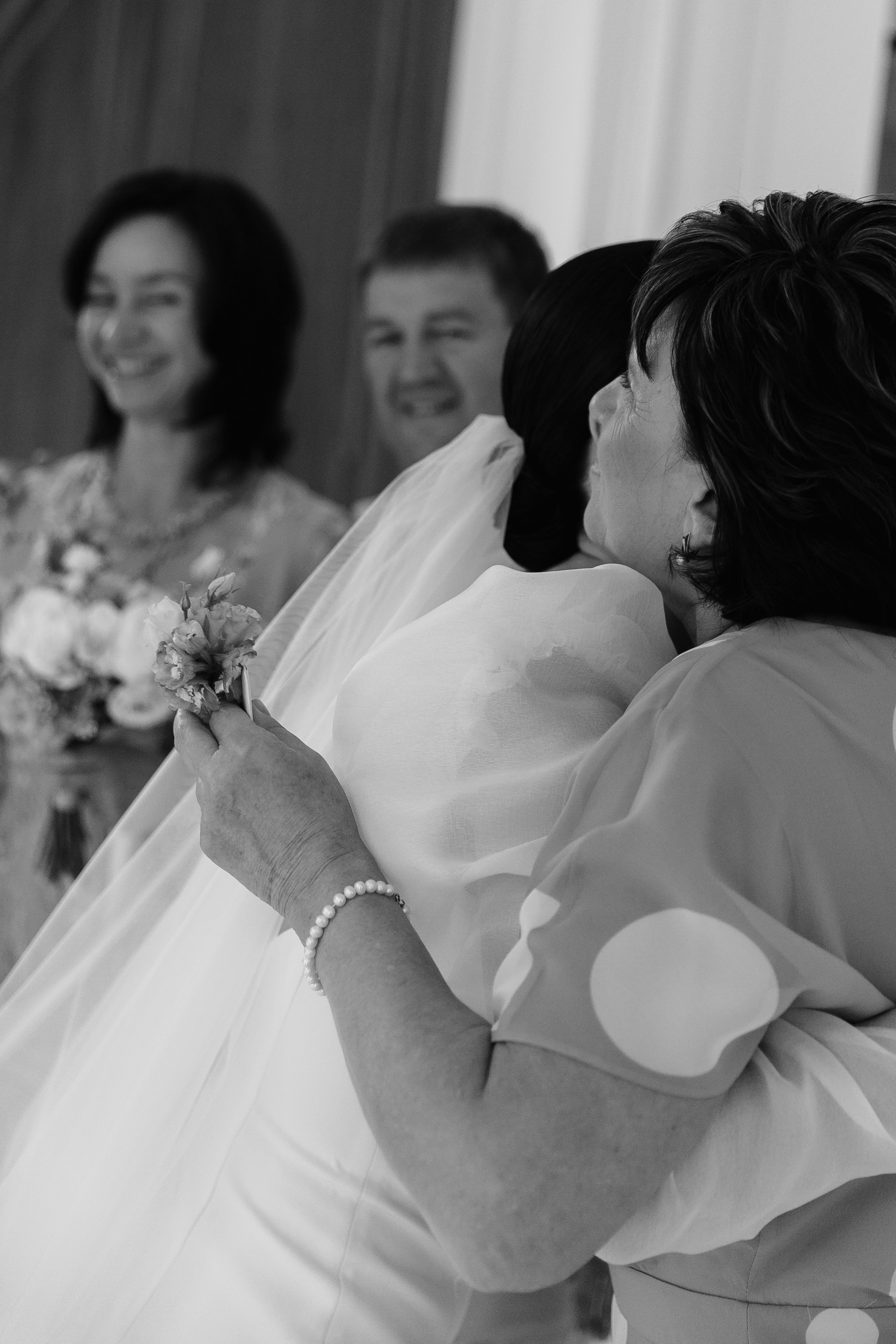 29.07.2024. RETOUCH-HOUSE