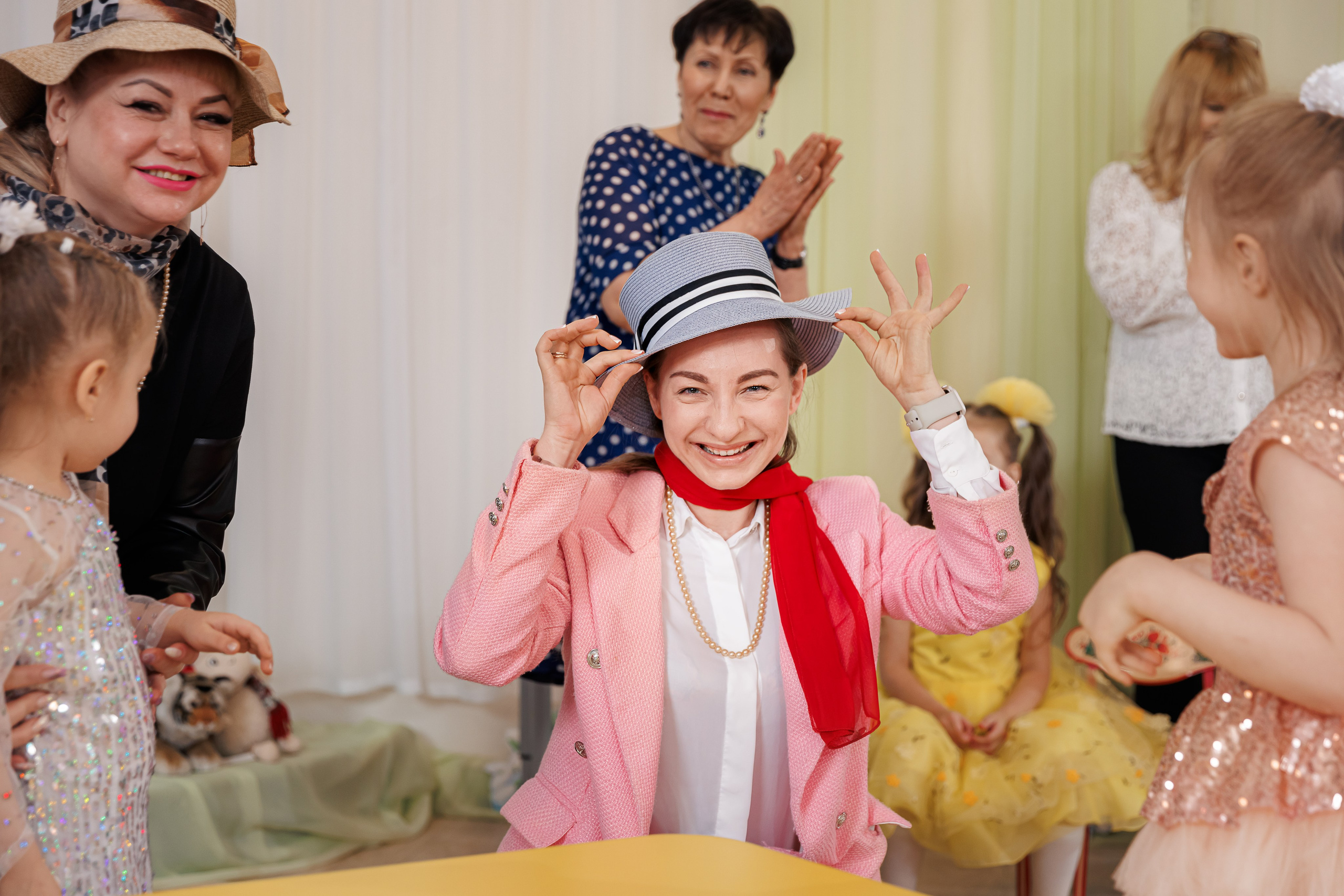 Портфолио утренники в детском саду. Семейный и детский фотограф Комина Елена, Власиха, Одинцово