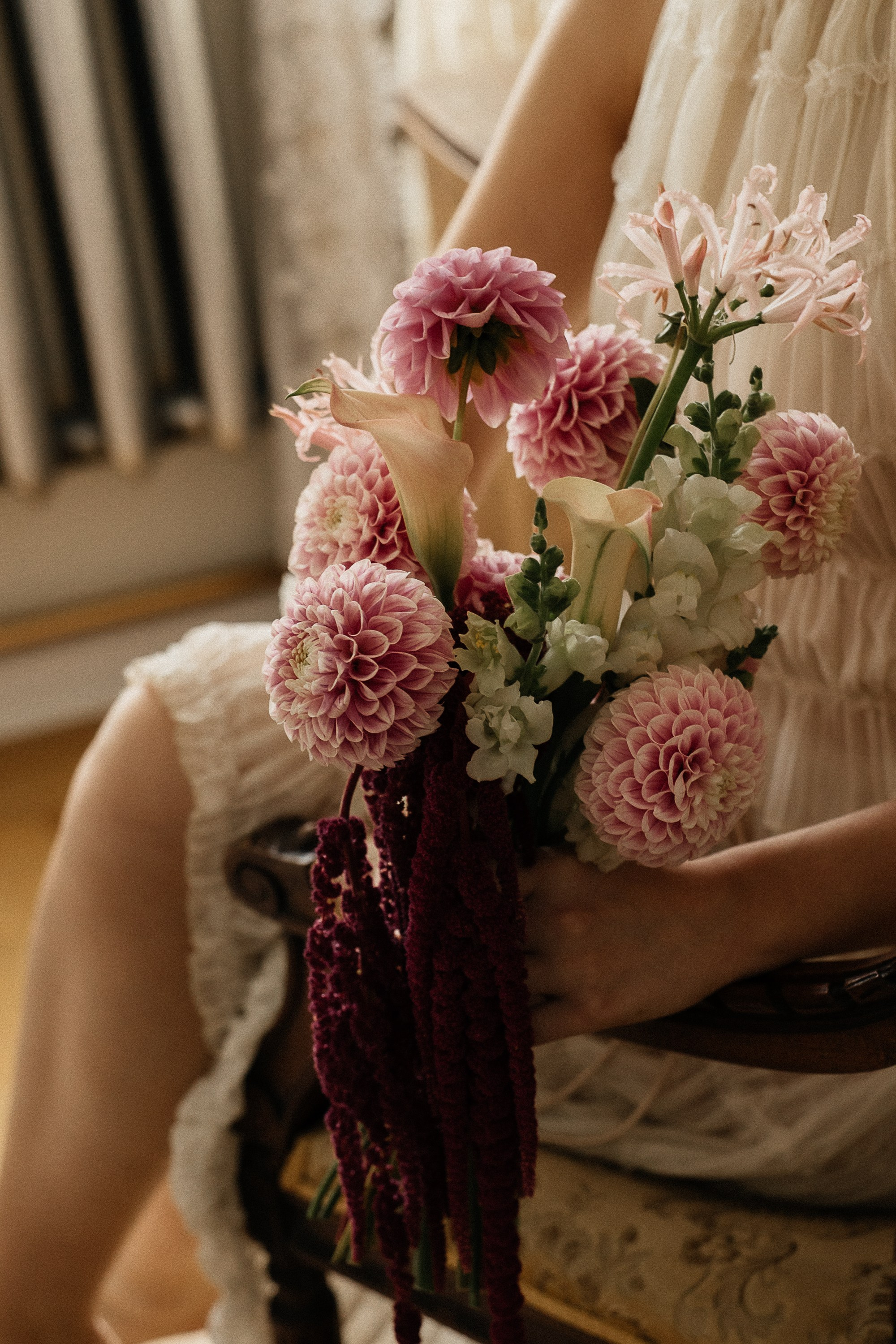 Свадьба в ретро-квартире. Свадебный и семейный фотограф Виолетта Сидельникова. Краснодар, Россия, Беларусь, Европа