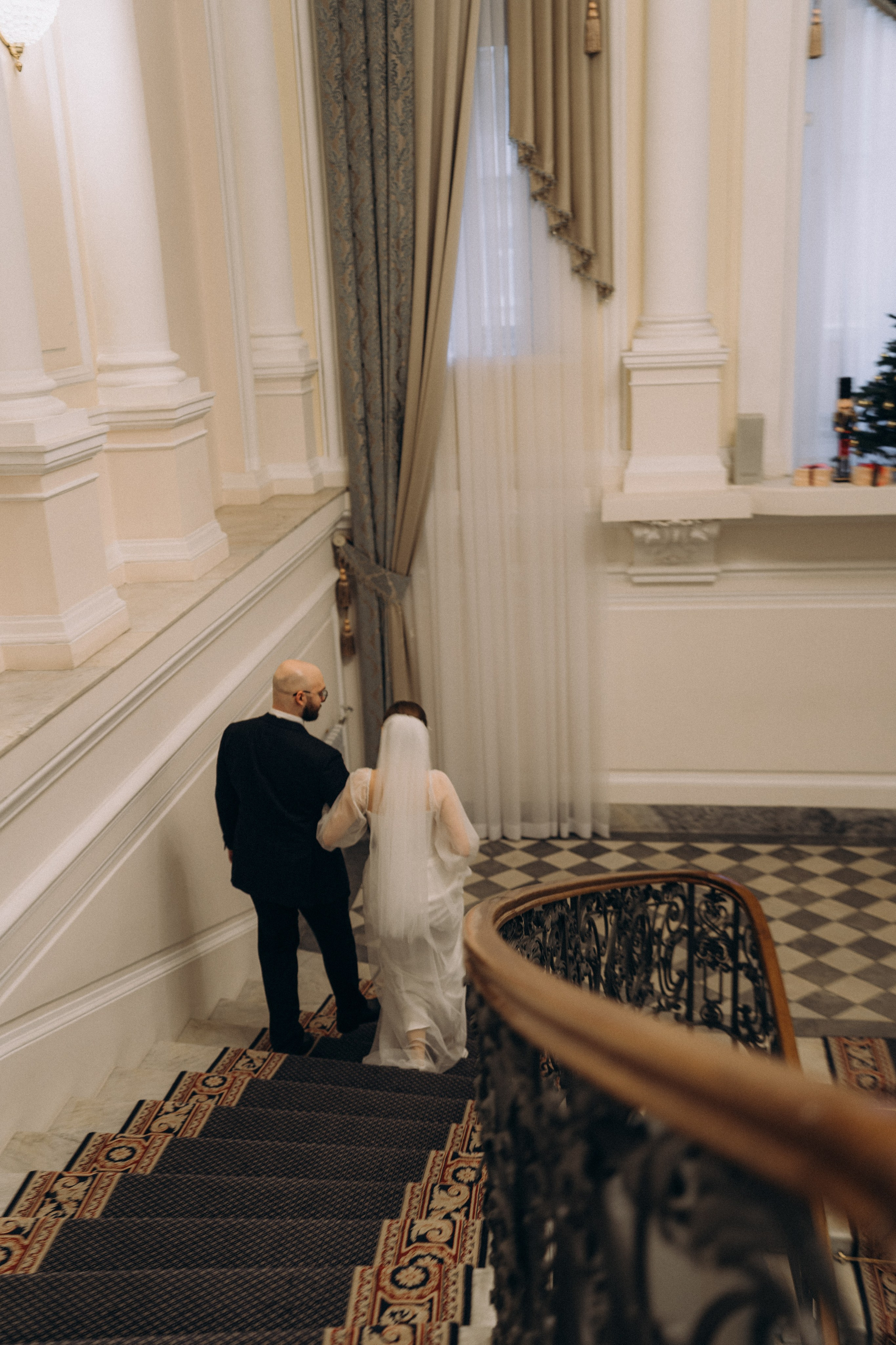 СВАДЕБНАЯ СЬЕМКА ВО ВТОРОМ ДВОРЦЕ (ДЕКАБРЬ) ТАКЖЕ СЬЕМКА В СТУДИИ НА ЧЕРНЫШЕВСКОЙ. Профессиональный фотограф, Санкт-Петербург — Виктория Богомолова