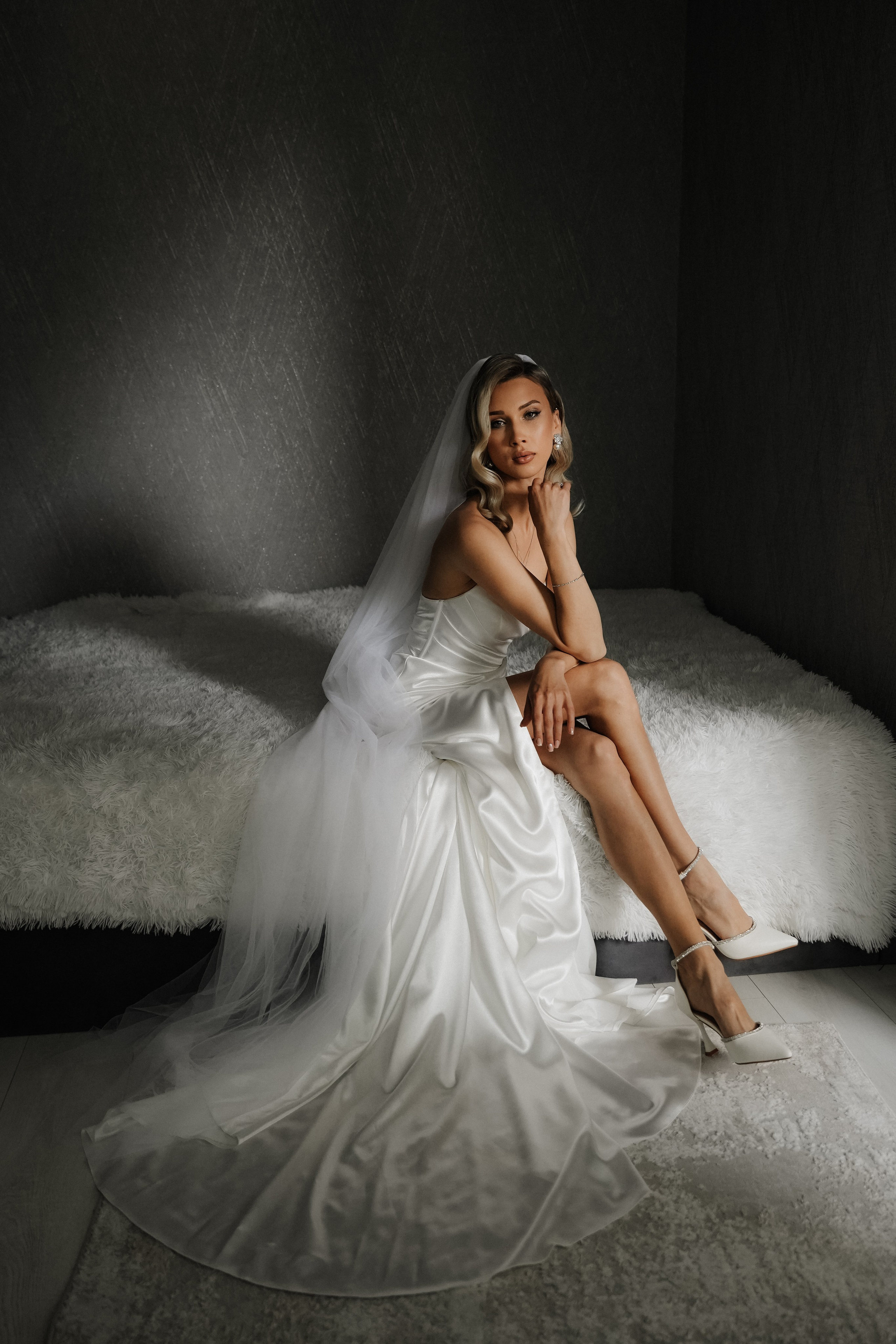 Astoria. VISUAL ARTIST · KRONGAUZ ANASTASIA