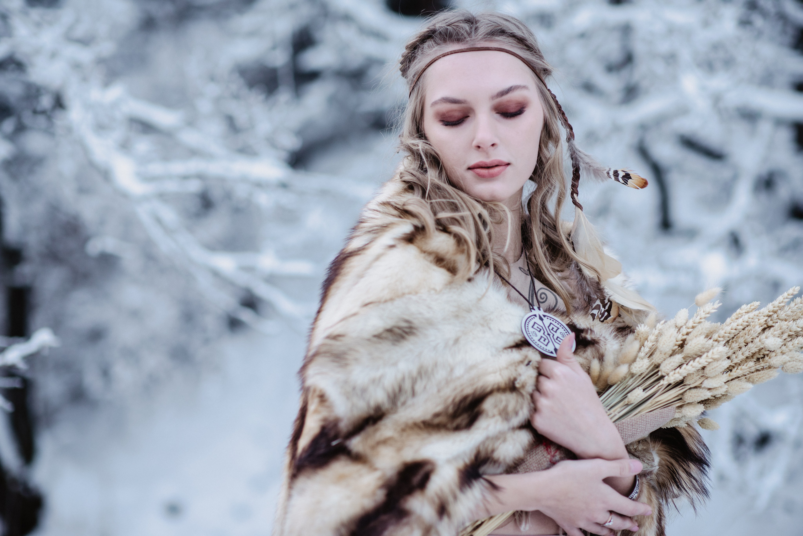 Каталоги и Реклама. Елена Северина фотограф, Алматы: репортаж (спорт, концерты, конференции), предметная и фуд-съёмка, портреты, каталоги, фэшн, ретушь