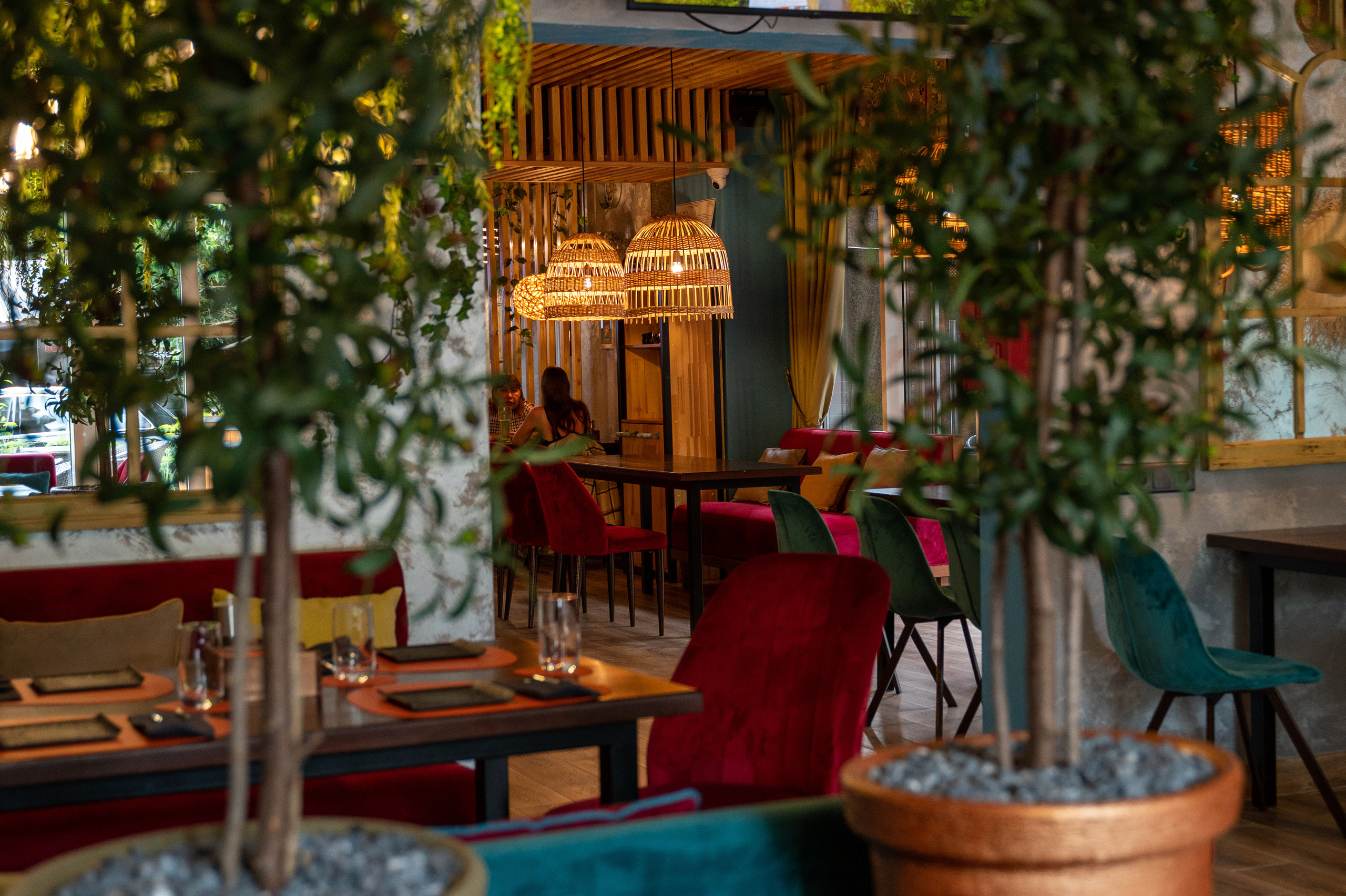 Ресторан Big Size Roll. Интерьерный фотограф в Сочи Элина Габриелян