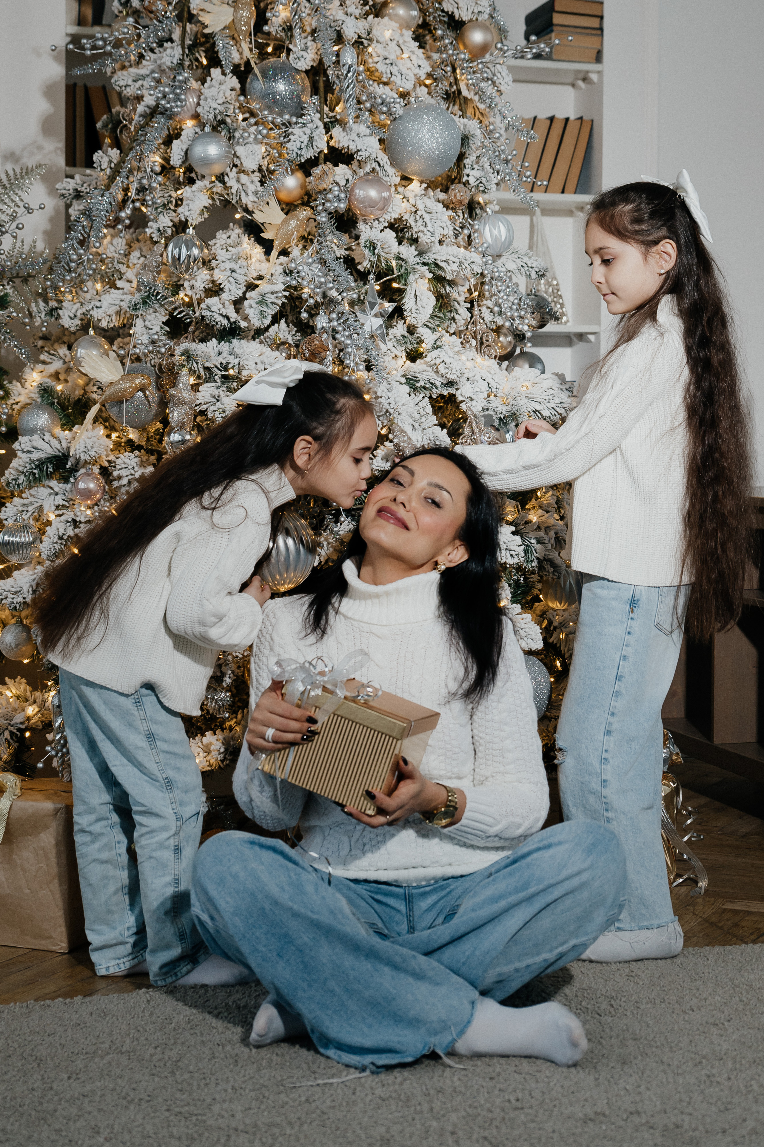 СЕМЕЙНАЯ НОВОГОДНЯЯ ФОТОСЕССИЯ СЕМЬЯ ГУСЕЙНОВЫХ. Саенко Людмила Фотограф из Тулы