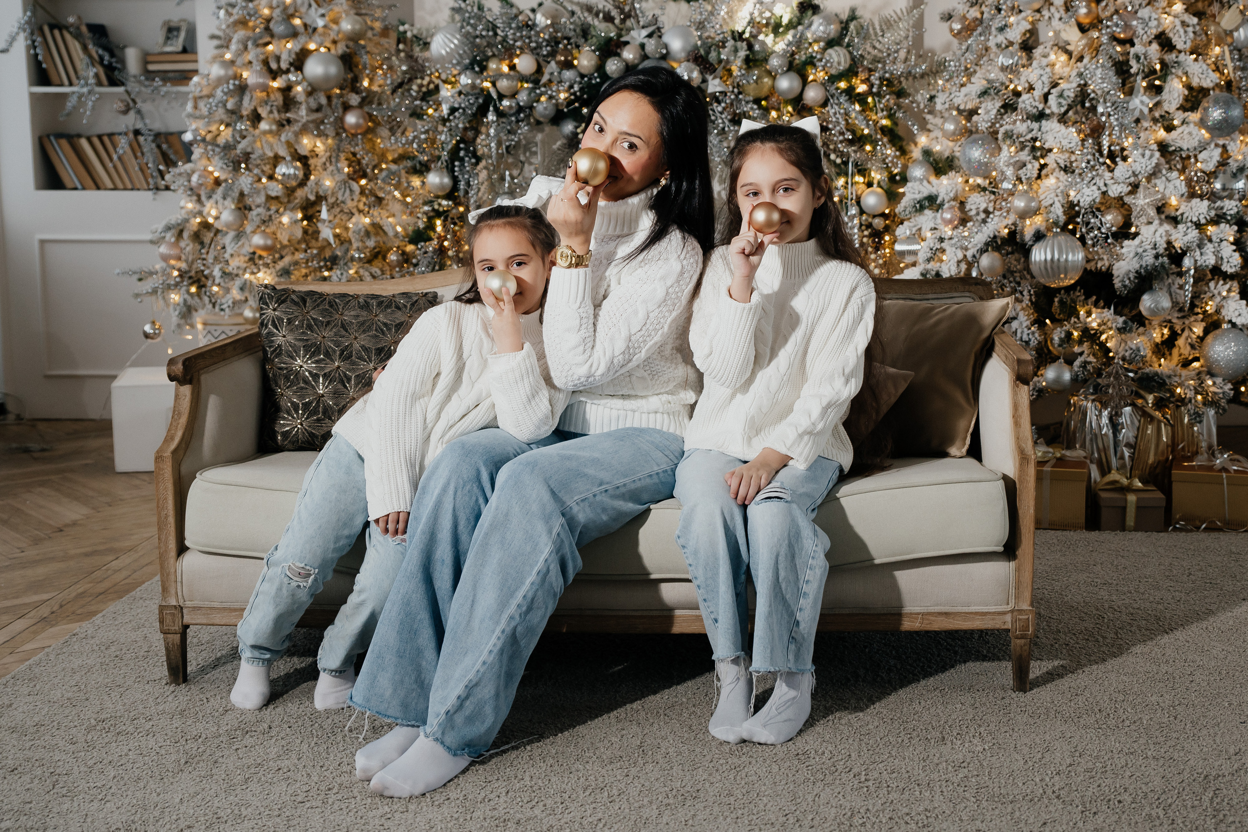 СЕМЕЙНАЯ НОВОГОДНЯЯ ФОТОСЕССИЯ СЕМЬЯ ГУСЕЙНОВЫХ. Саенко Людмила Фотограф из Тулы