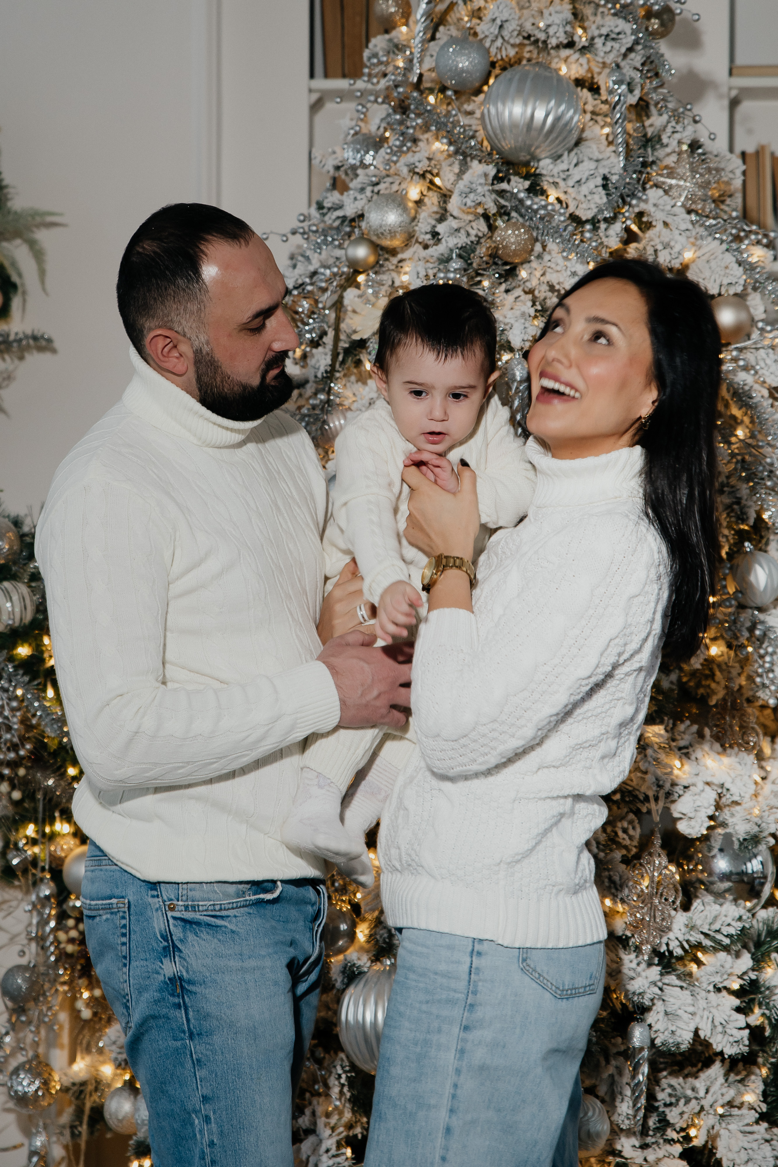 СЕМЕЙНАЯ НОВОГОДНЯЯ ФОТОСЕССИЯ СЕМЬЯ ГУСЕЙНОВЫХ. Саенко Людмила Фотограф из Тулы