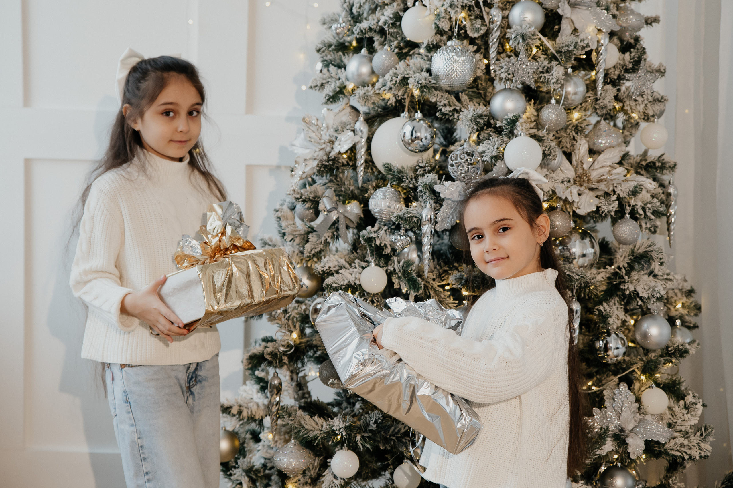 СЕМЕЙНАЯ НОВОГОДНЯЯ ФОТОСЕССИЯ СЕМЬЯ ГУСЕЙНОВЫХ. Саенко Людмила Фотограф из Тулы