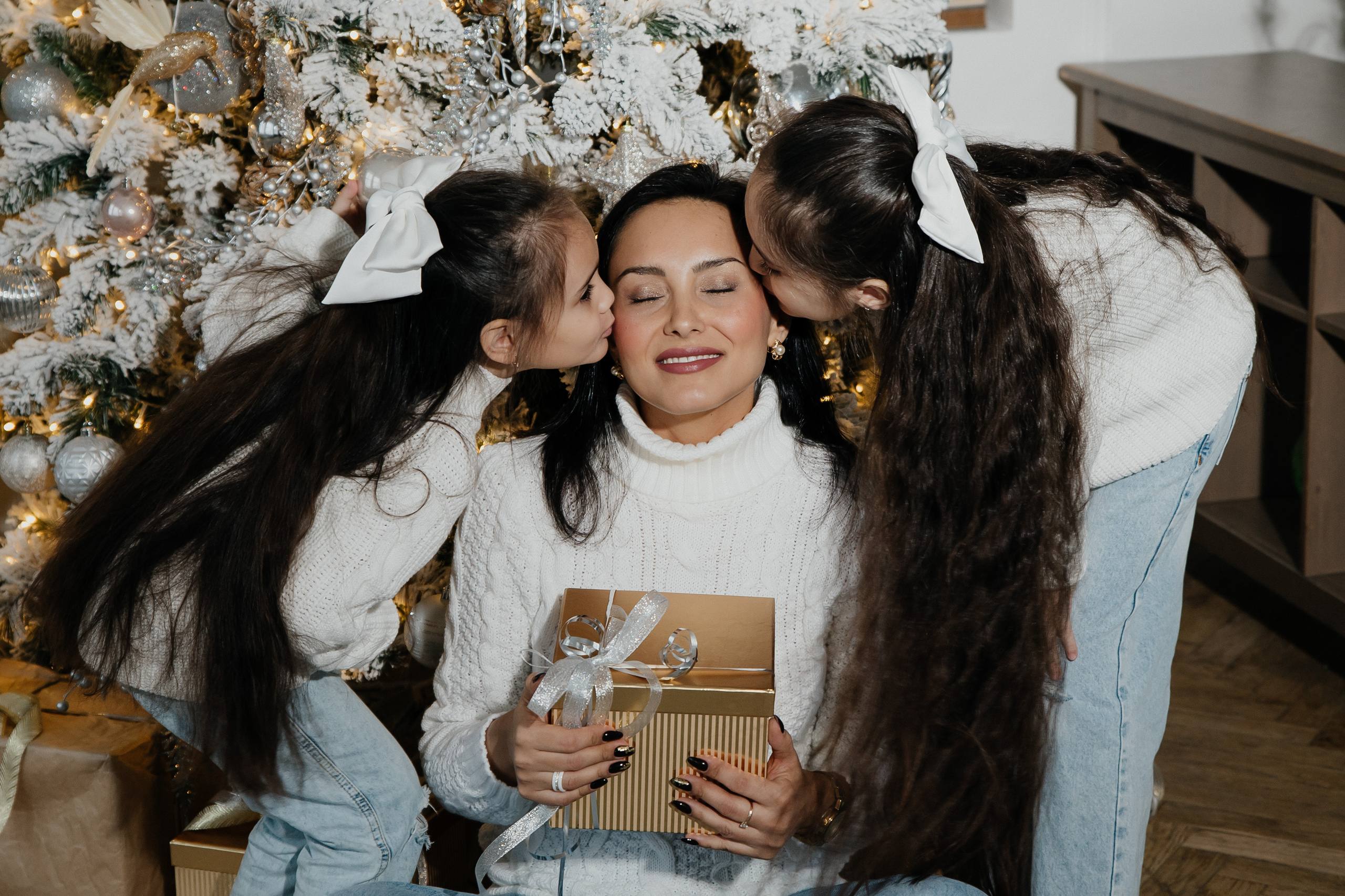 СЕМЕЙНАЯ НОВОГОДНЯЯ ФОТОСЕССИЯ СЕМЬЯ ГУСЕЙНОВЫХ. Саенко Людмила Фотограф из Тулы