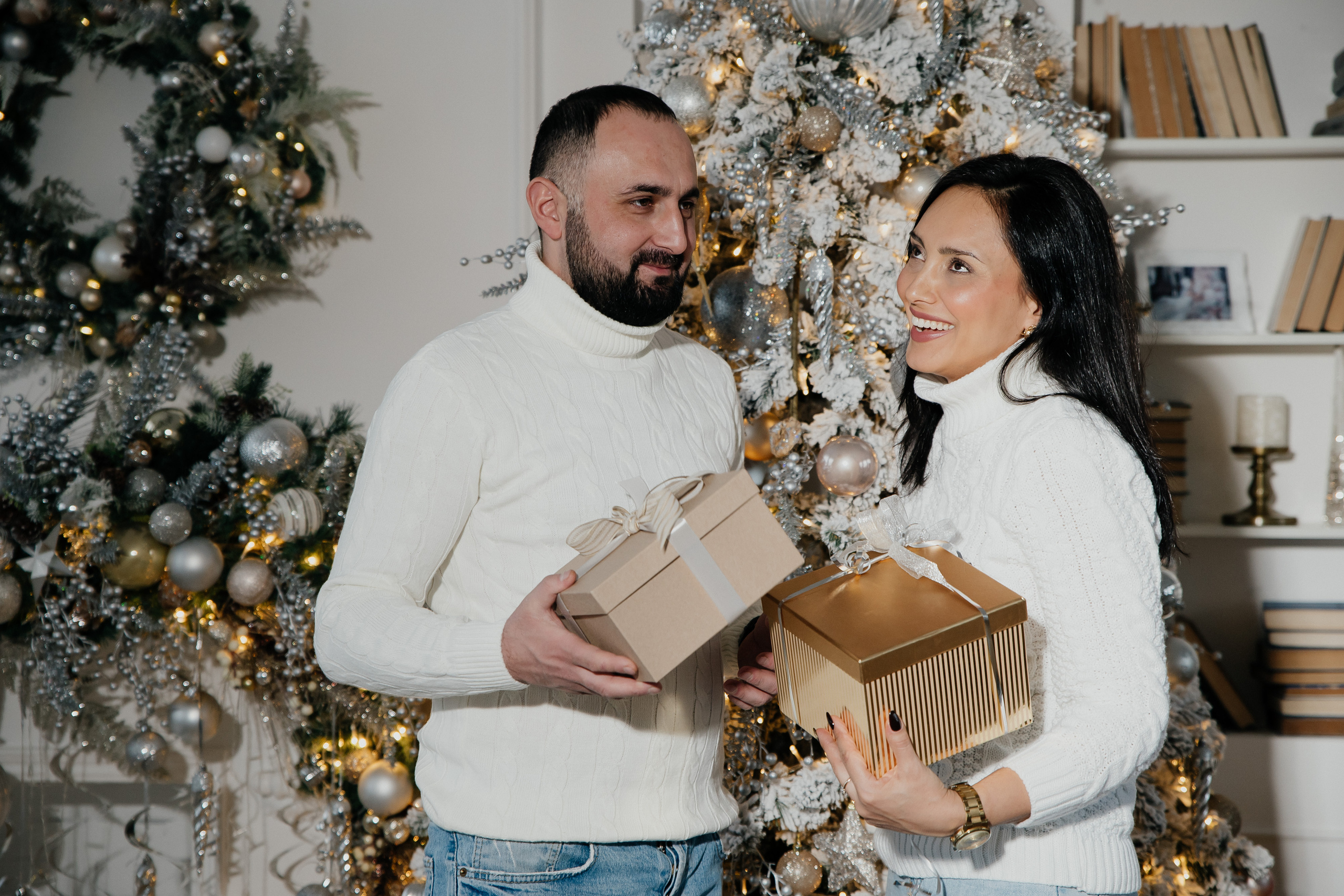 СЕМЕЙНАЯ НОВОГОДНЯЯ ФОТОСЕССИЯ СЕМЬЯ ГУСЕЙНОВЫХ. Саенко Людмила Фотограф из Тулы